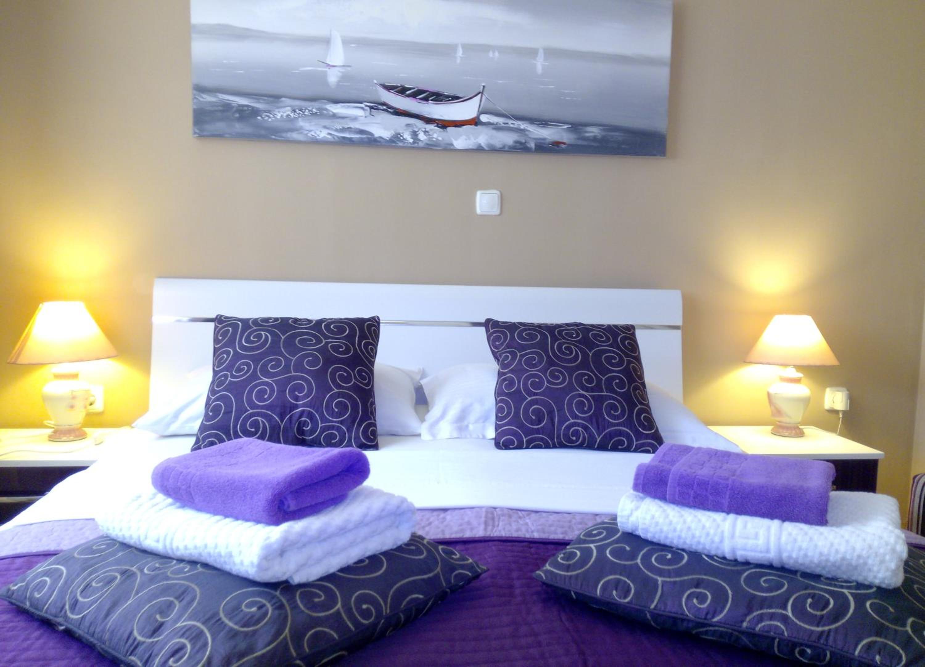 Deluxe Two-Bedroom Apartment with Balcony