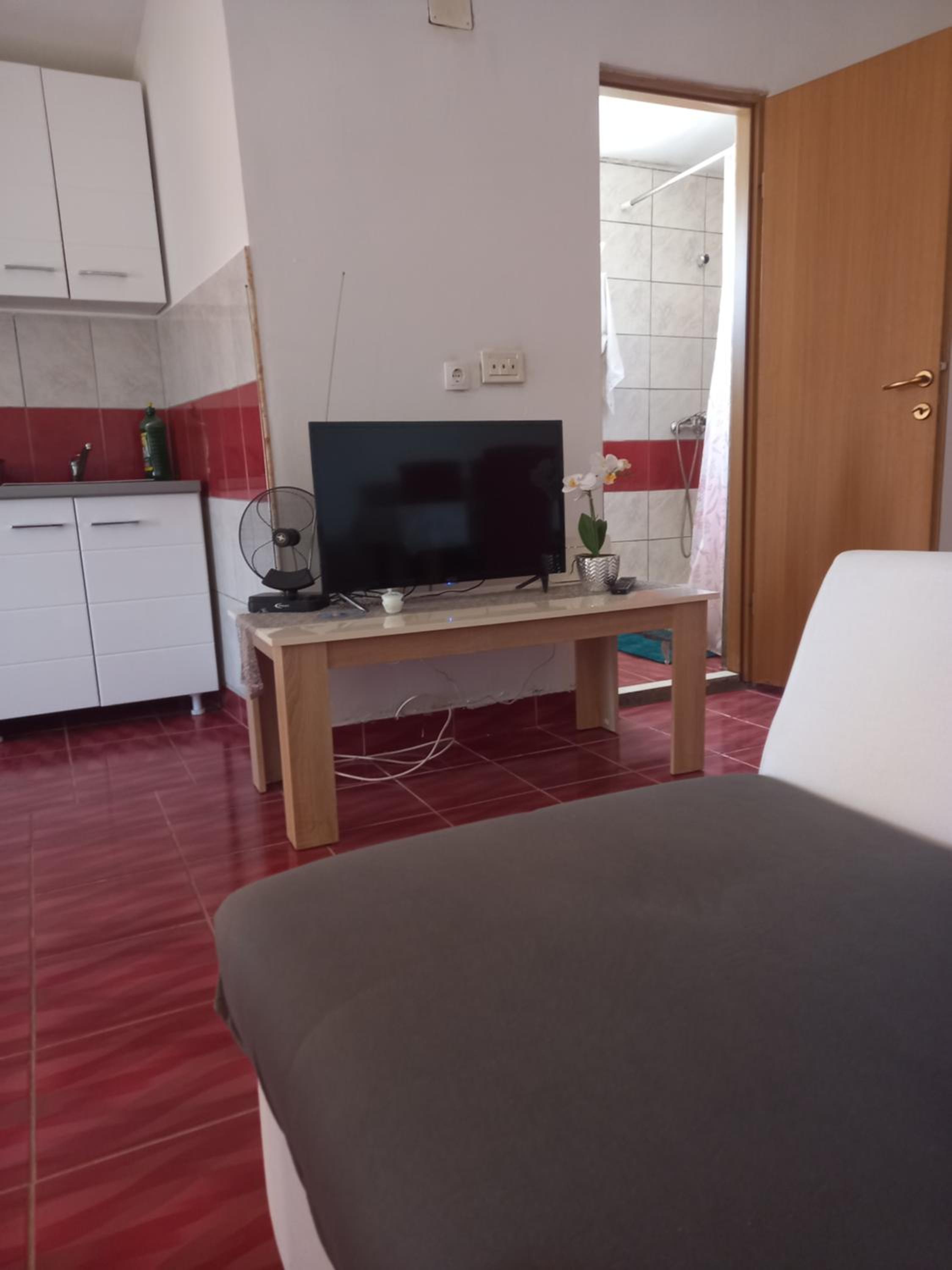 Two-Bedroom Apartment - Photo 17