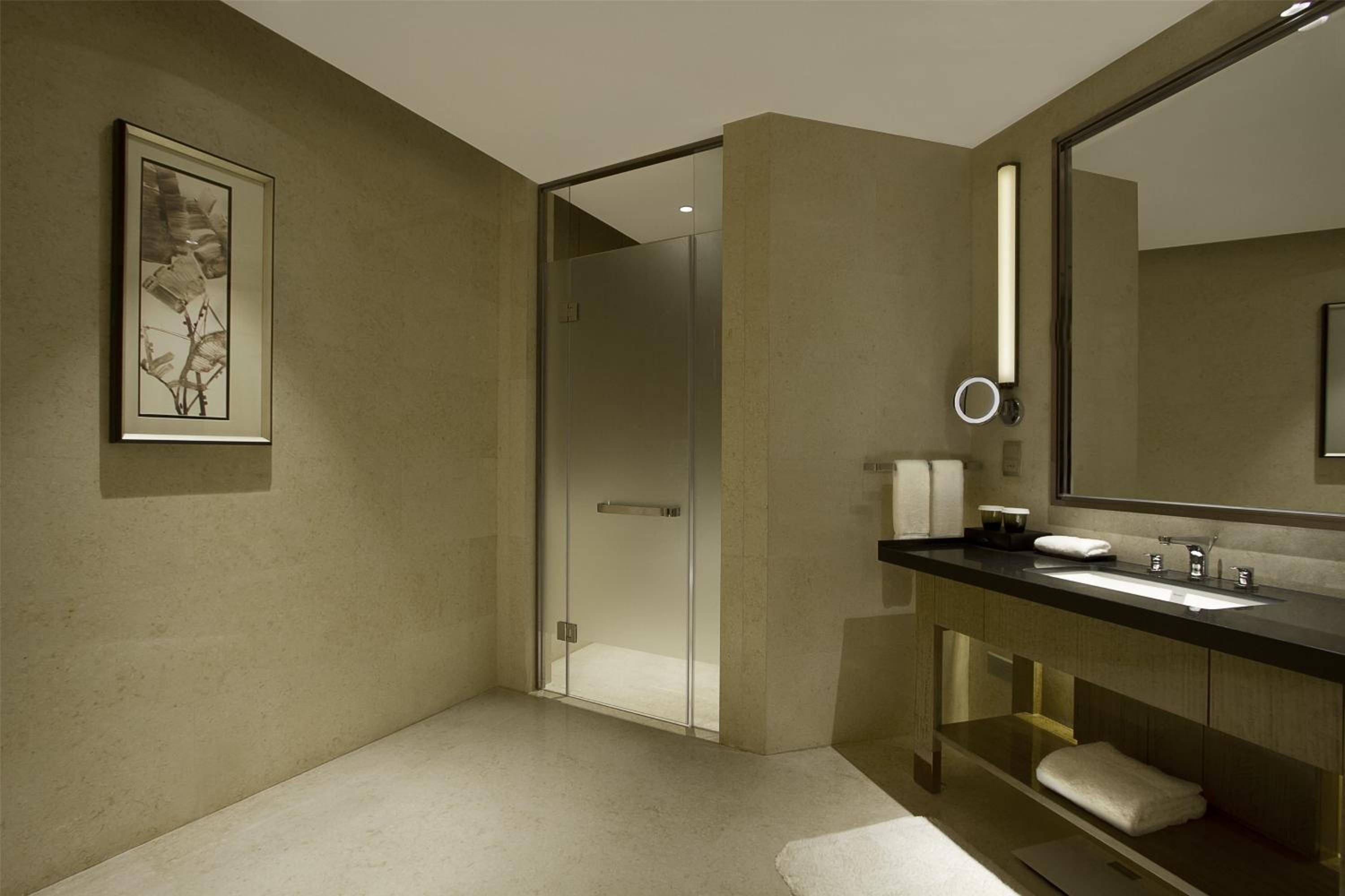 Executive Premier King Room photo 3