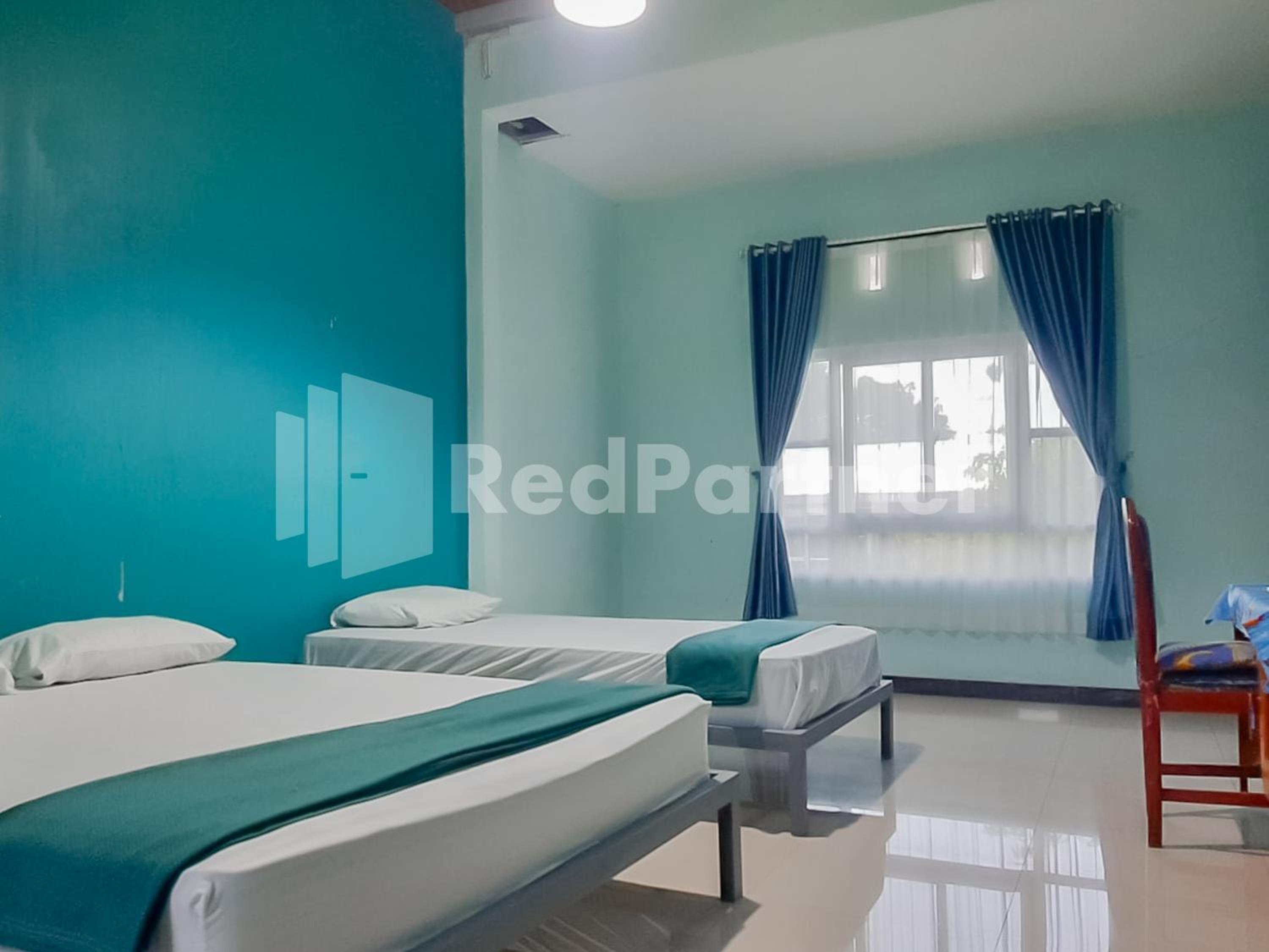 Deluxe Family Room - Photo 1