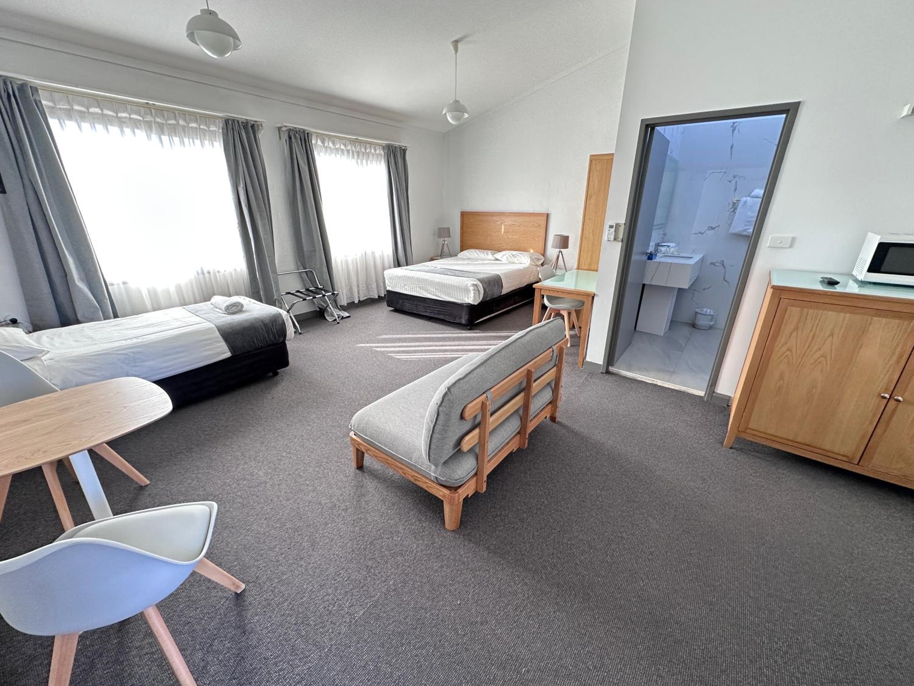 Executive Large Twin Room photo 1