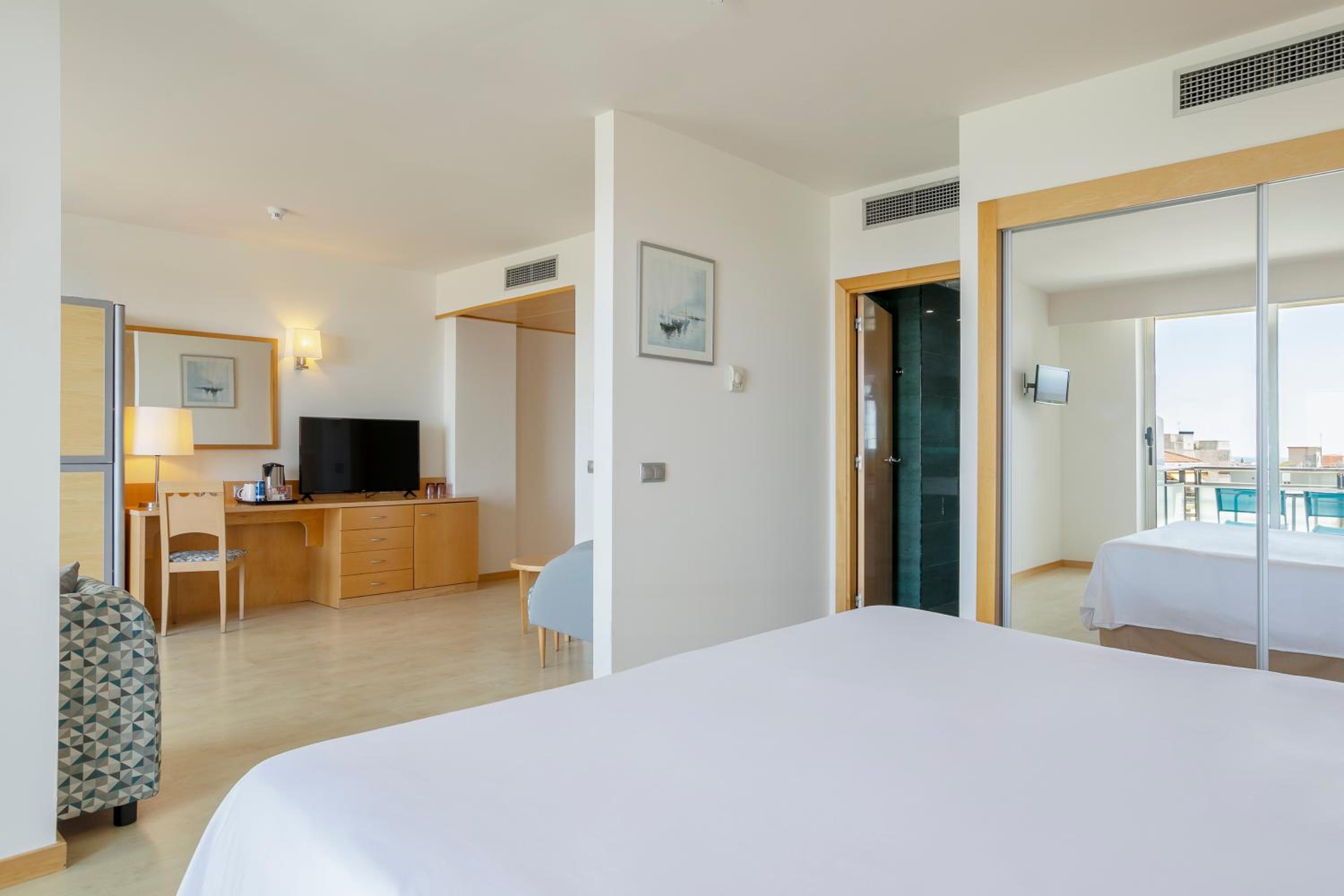 Junior Suite Ocean View - Photo 1