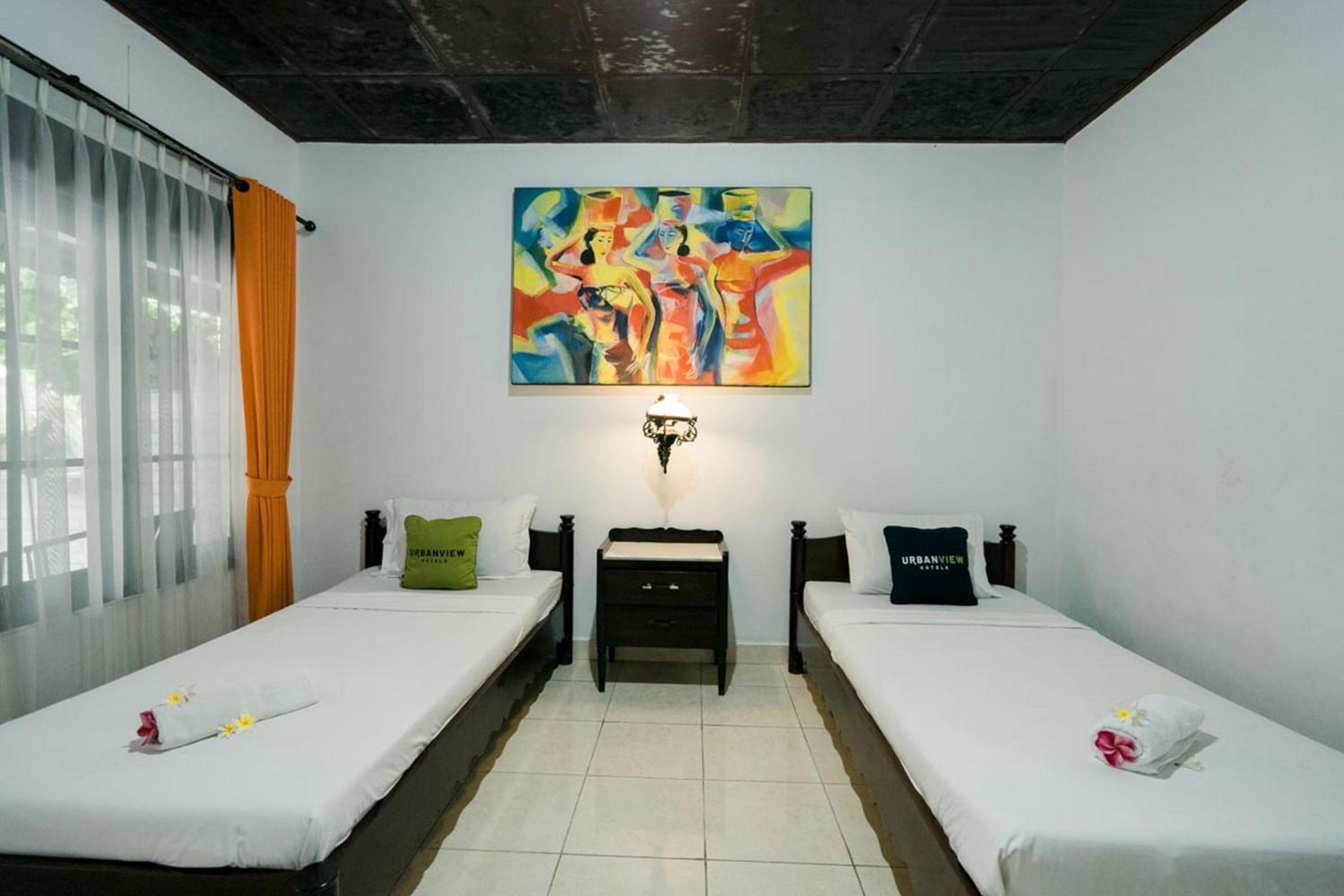 Twin Room - Photo 1