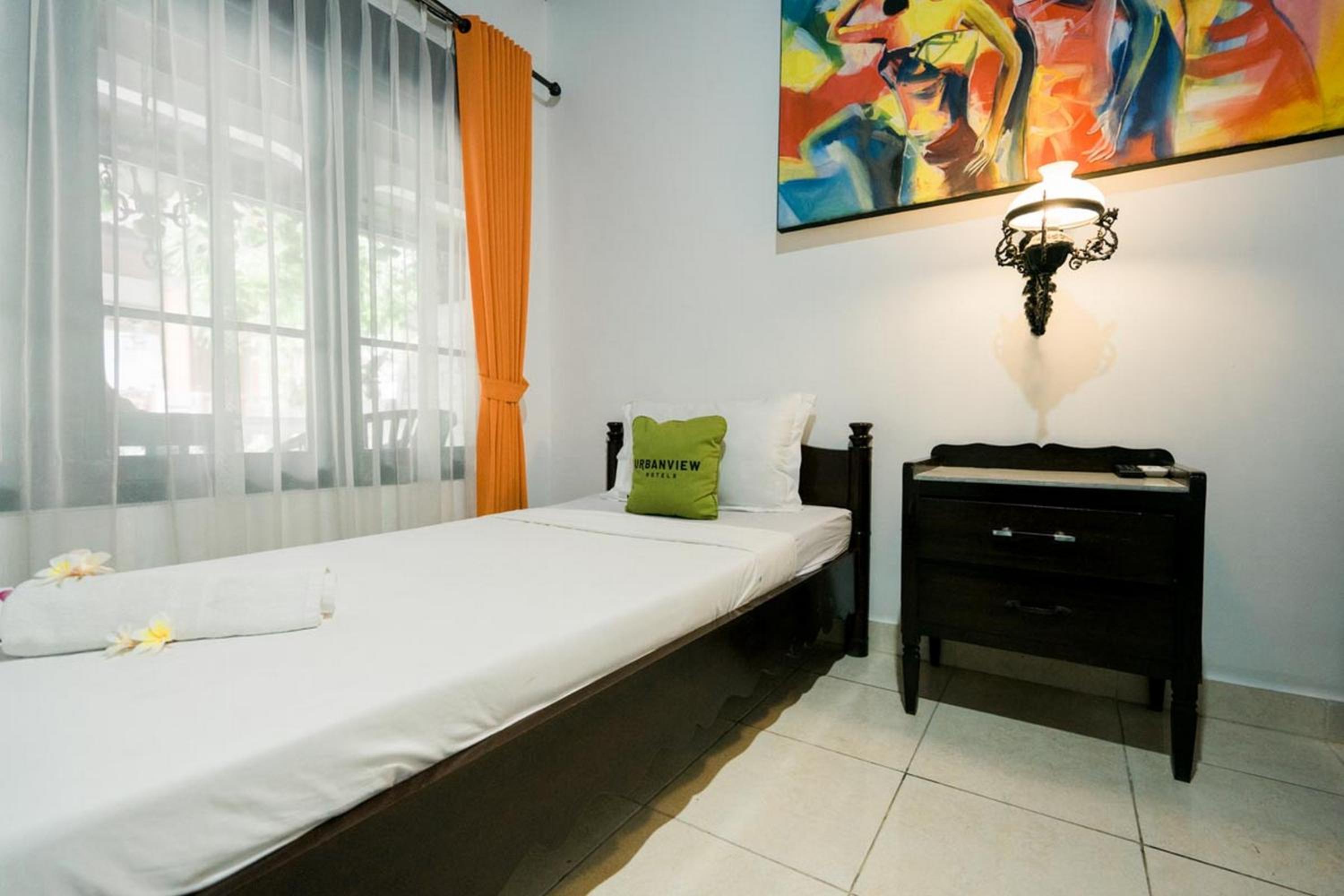 Twin Room - Photo 4