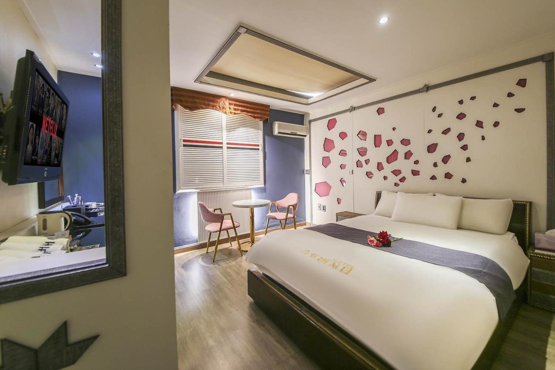 Double Room photo 3