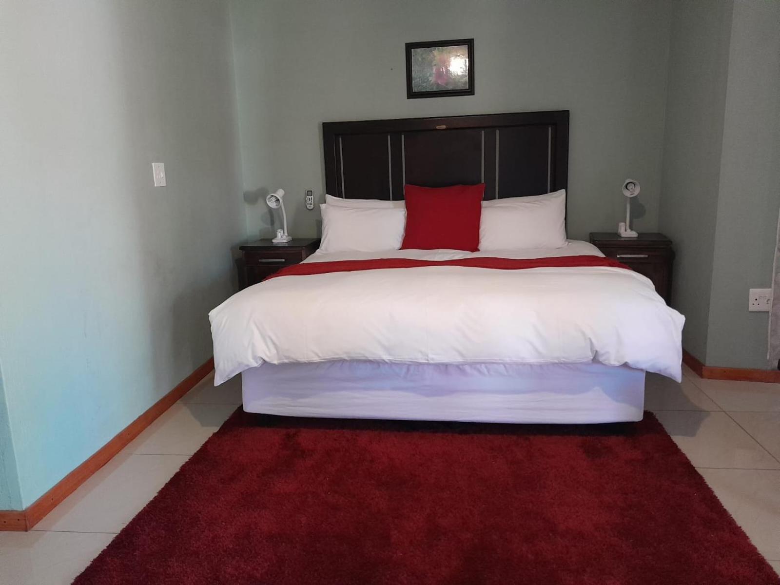 Deluxe Suite - Photo 5