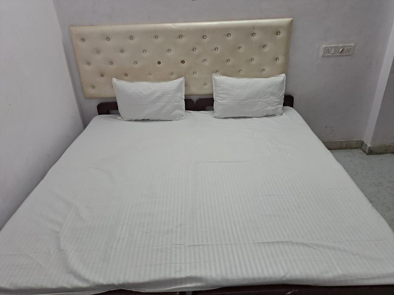 Double Room - Photo 4