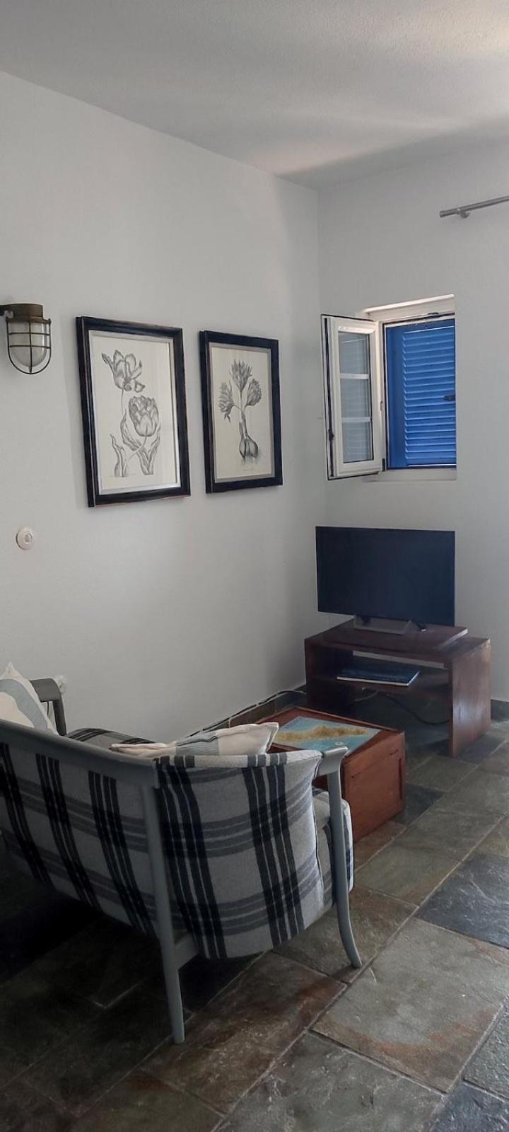 Studio with Sea View