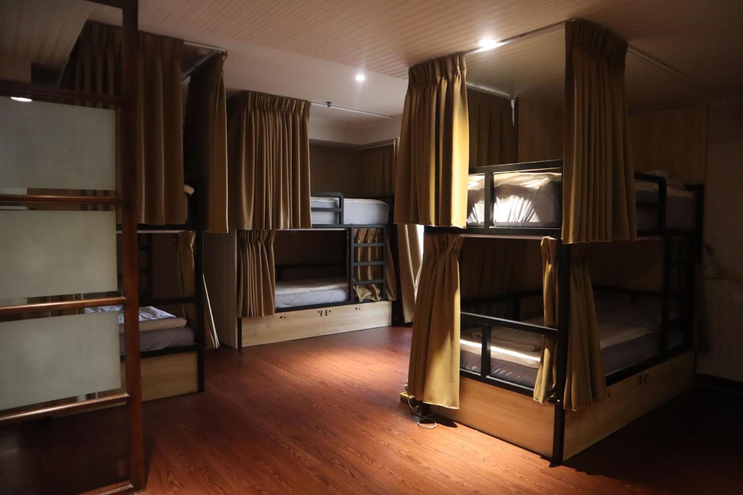 Bunk Bed in Female Dormitory Room   photo 1