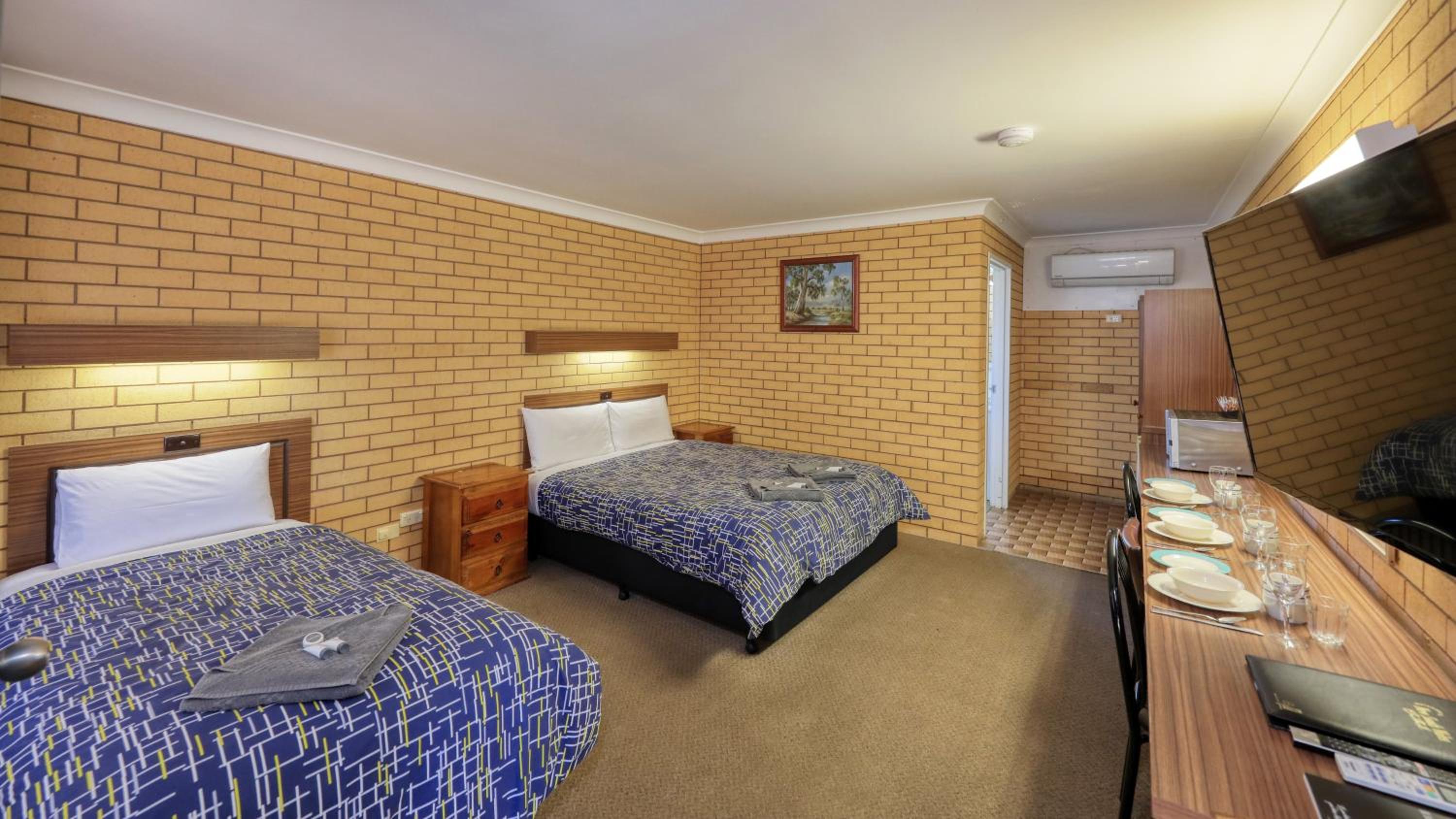 Standard Double or Twin Room - Photo 1