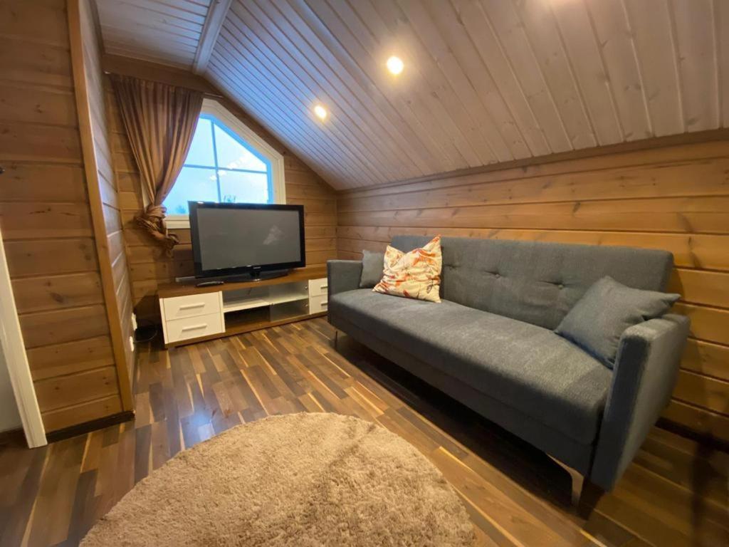 Four-Bedroom House photo 1