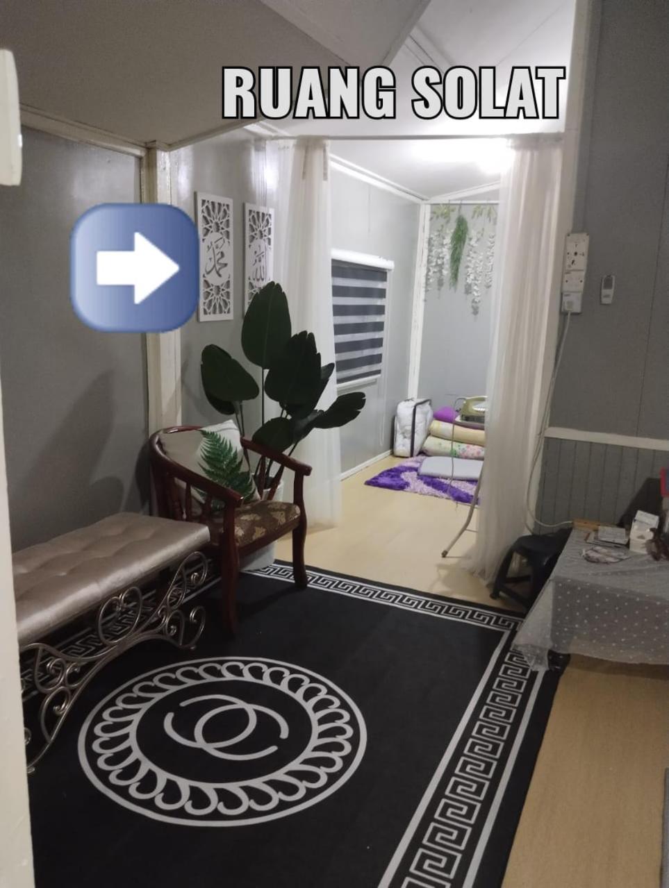 Two-Bedroom House photo 2