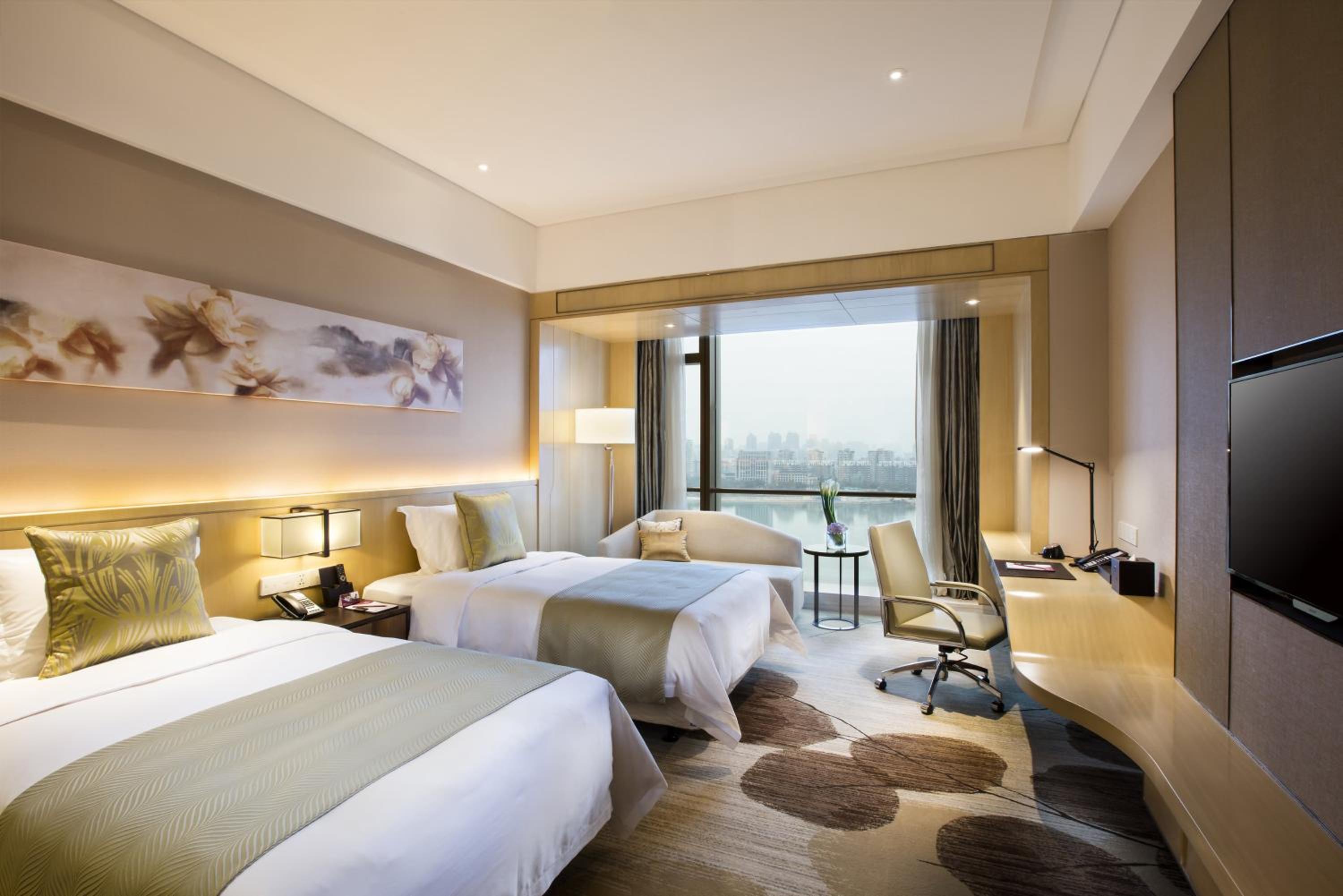 Upgraded Standard Room photo 2