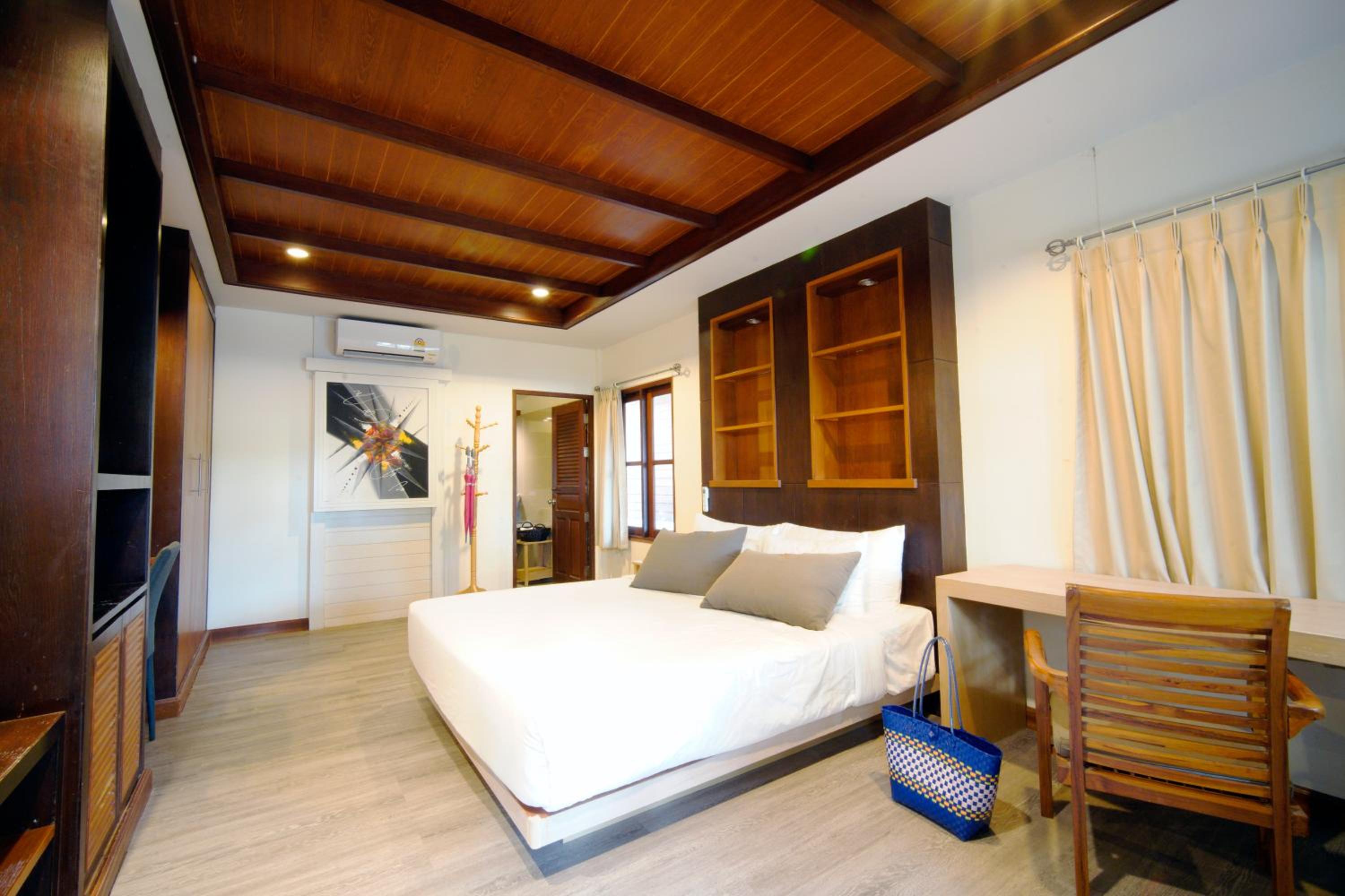 Deluxe - Bungalow - Photo 5