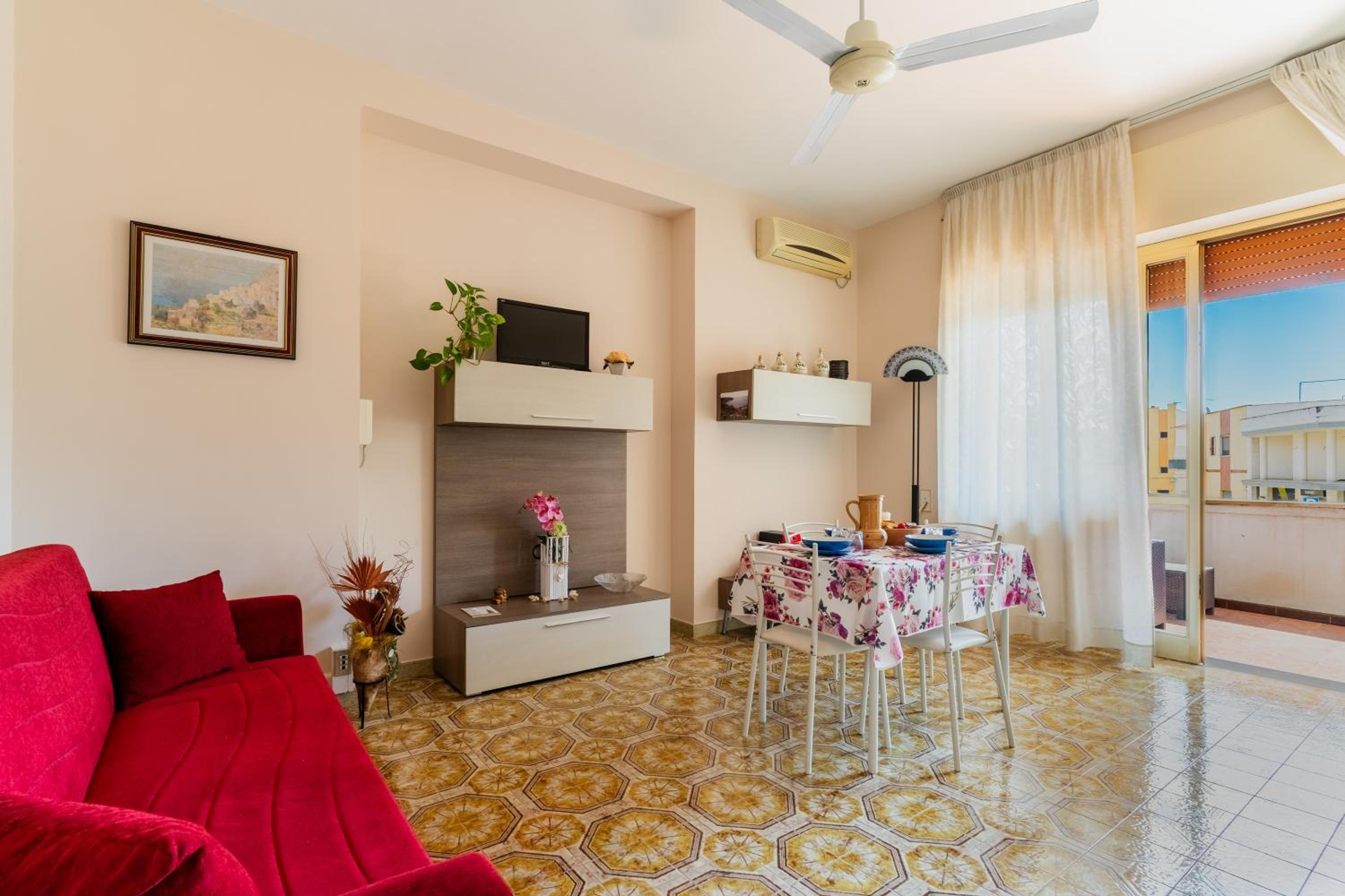 Superior One-Bedroom Apartment with Balcony