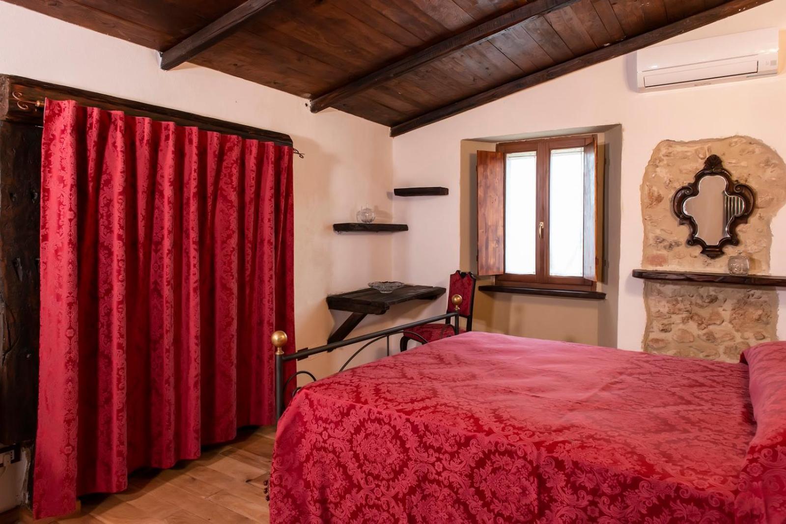 Double Room with Mountain View