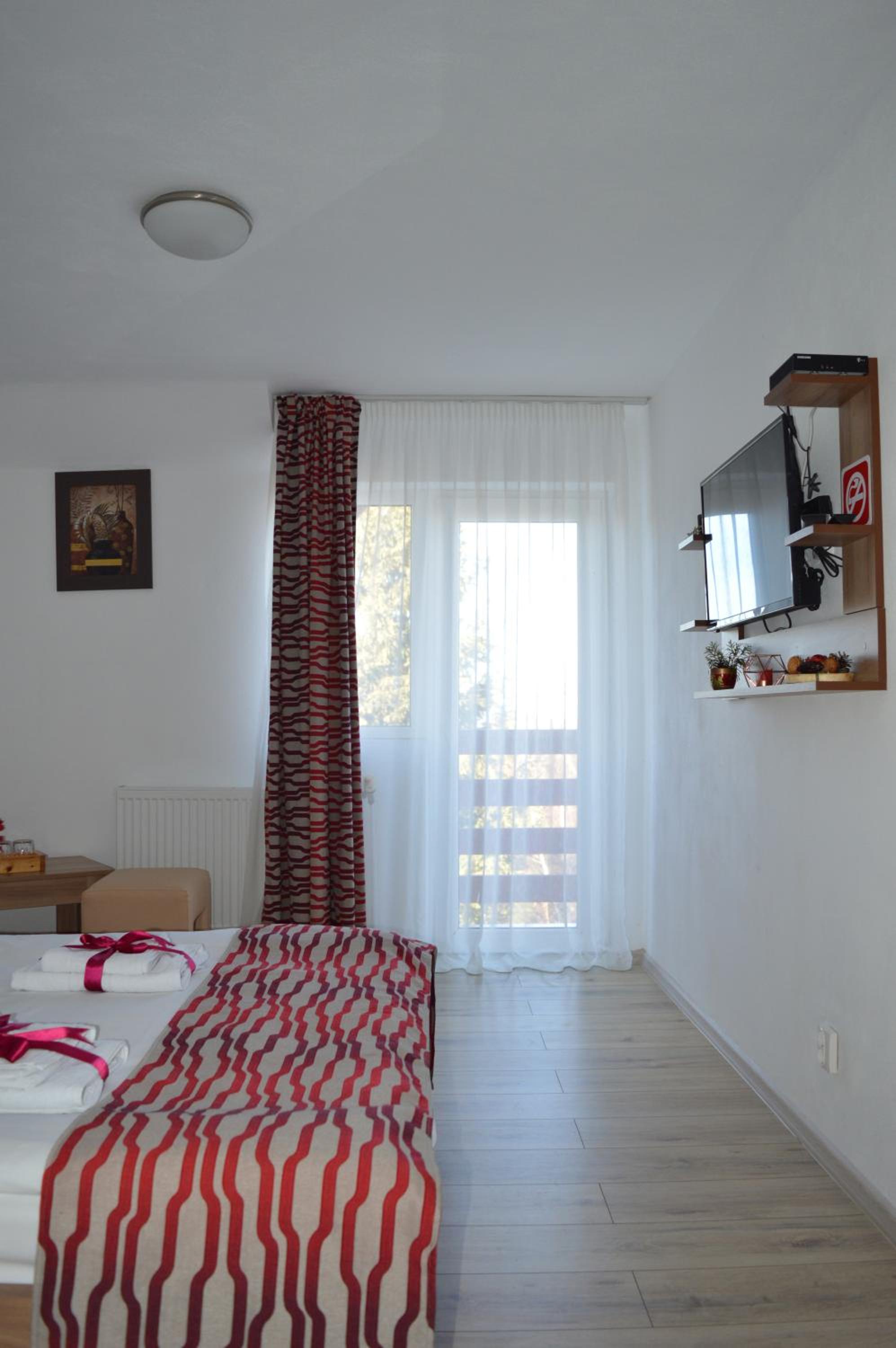 Double Room with Mountain View photo 2