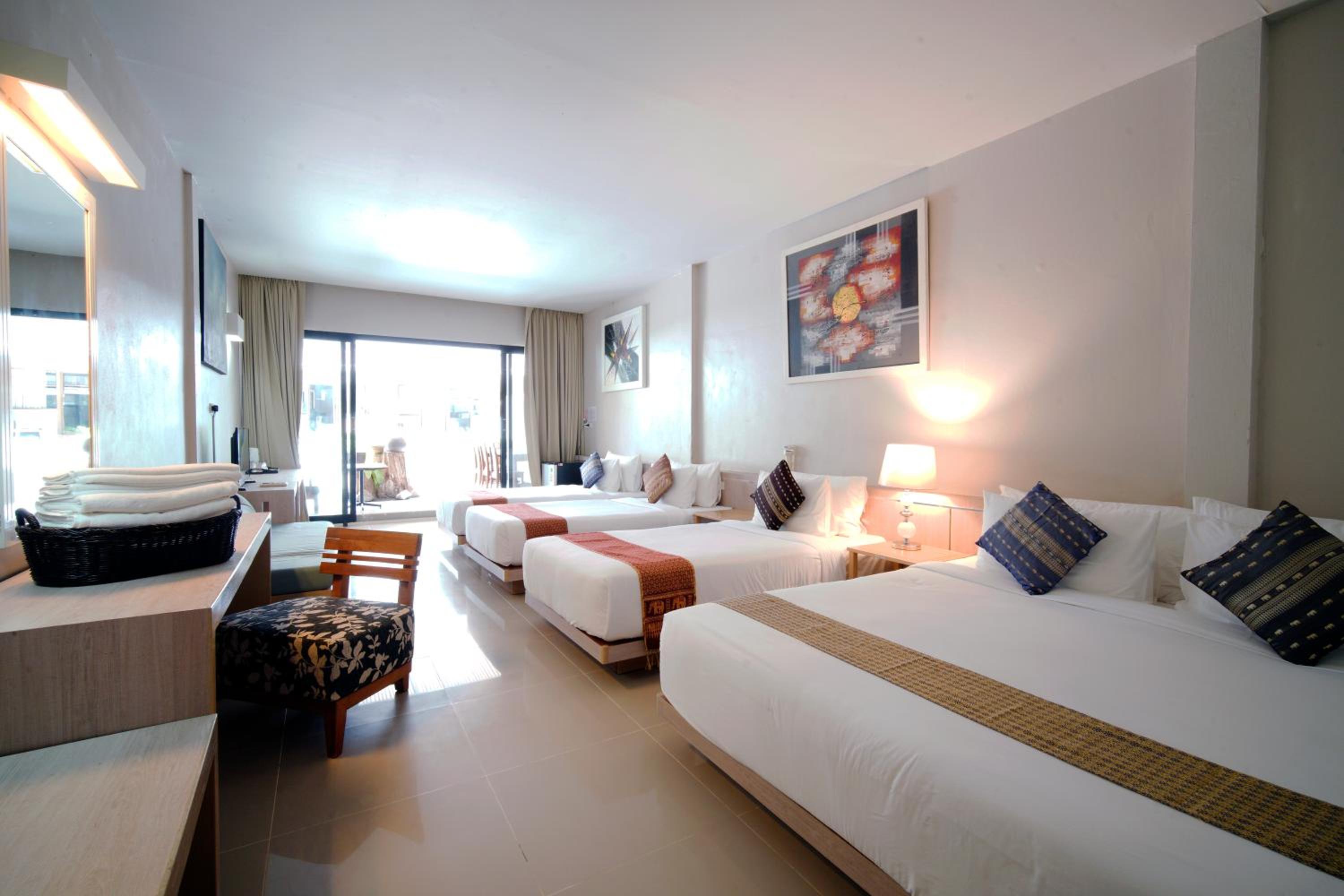 Family Suite - Photo 13