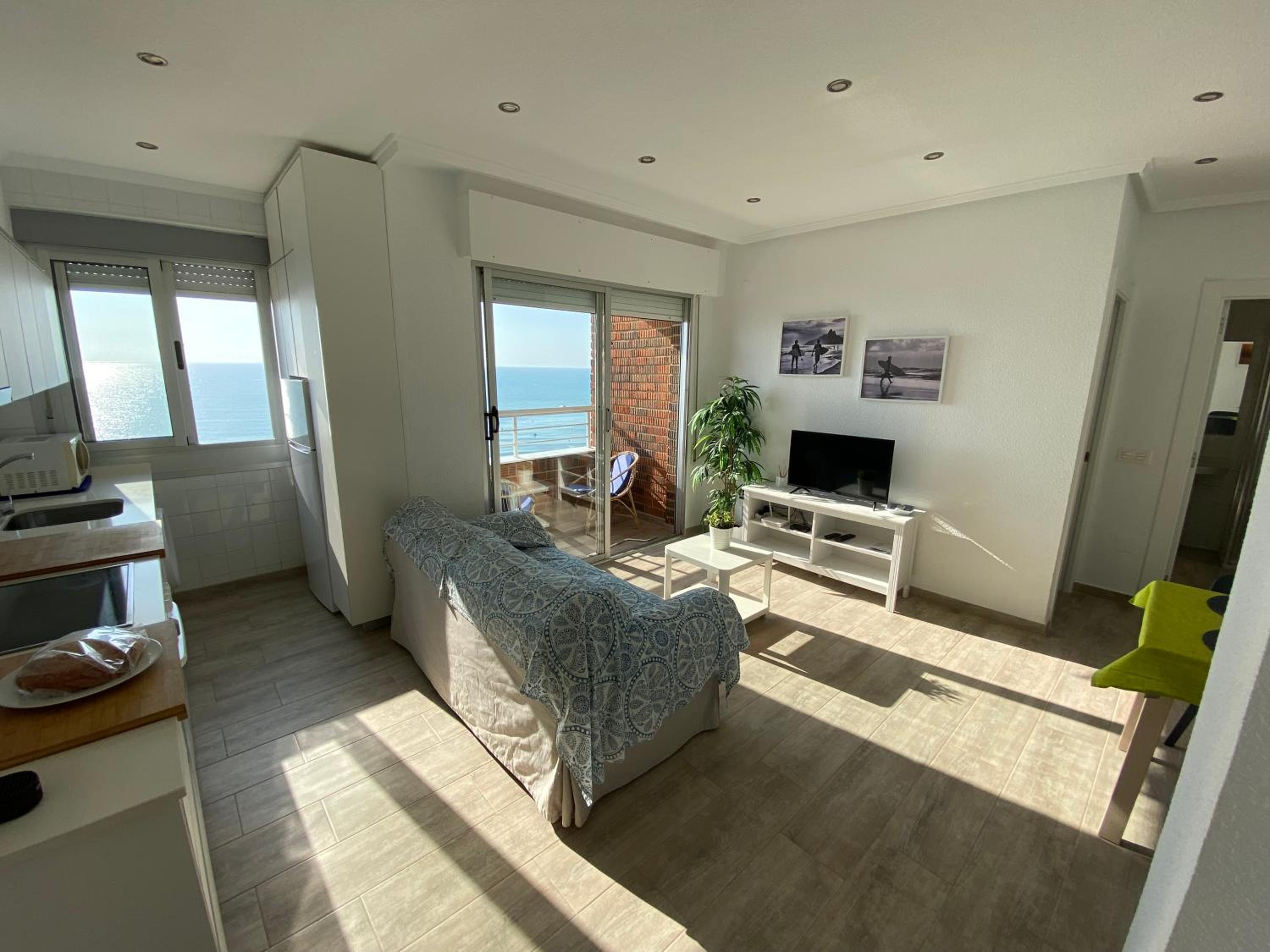 Apartamento con vista al mar