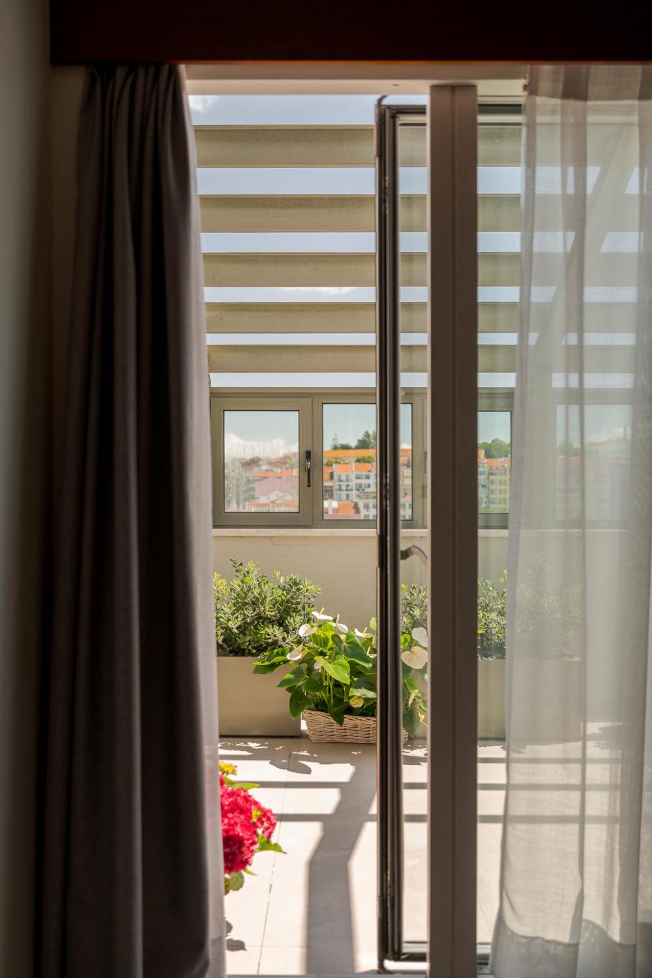 Deluxe Double or Twin Room with Private Terrace - Photo 7