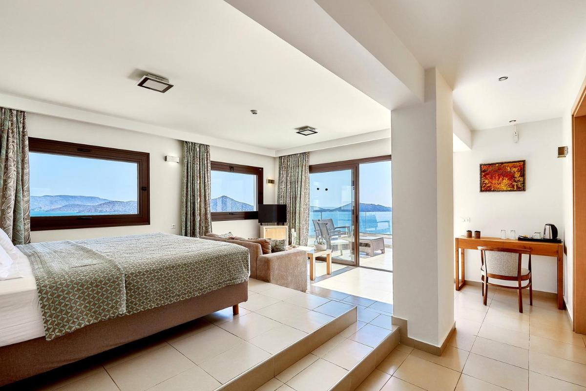 Elounda VIP Suite with Panoramic Sea View - Photo 1