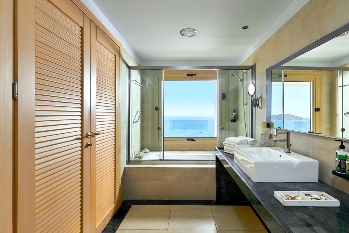 Elounda VIP Suite with Panoramic Sea View - Photo 7