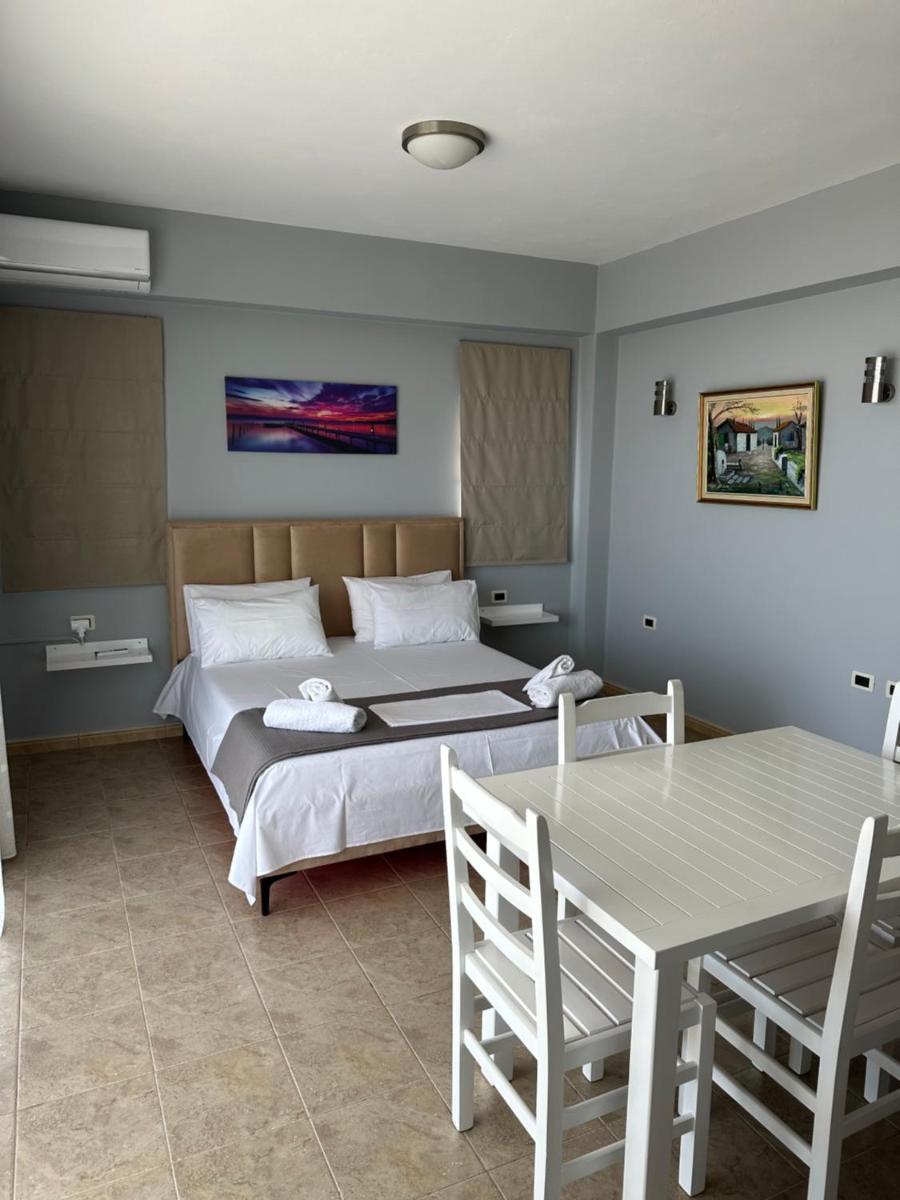 Deluxe Queen Room with Two Queen Beds