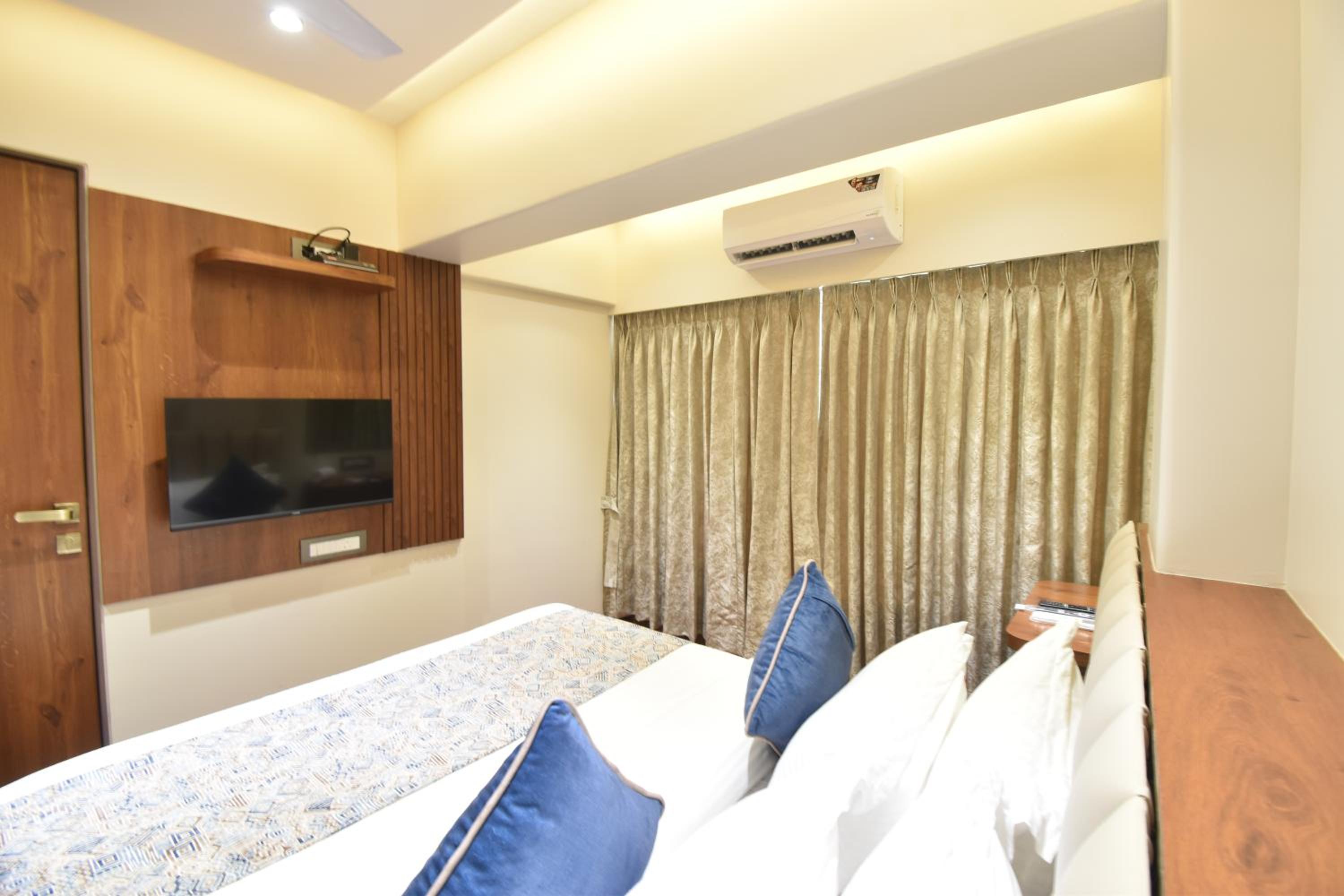 Deluxe Double Room - Photo 6