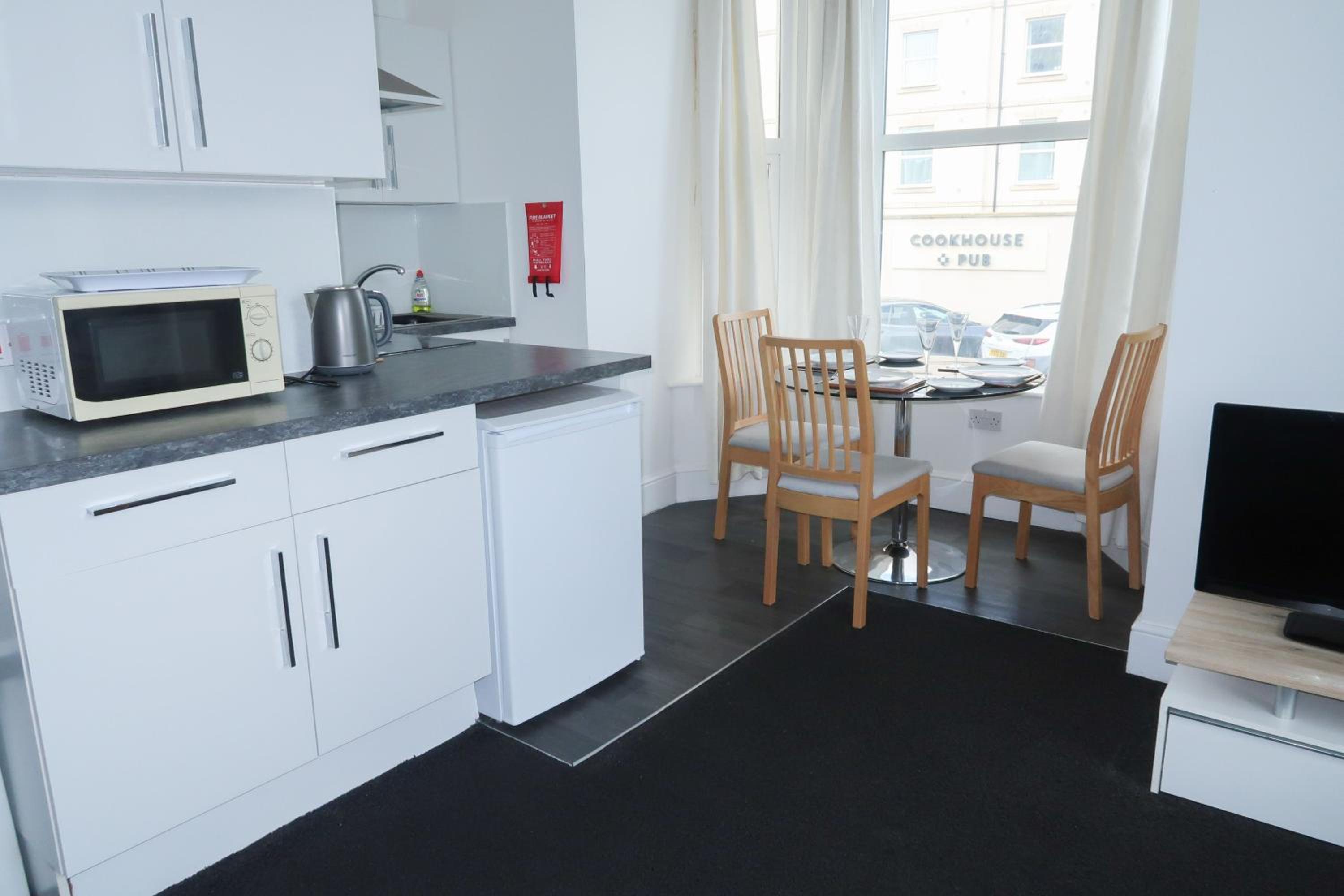 Apartment with Sea View photo 3
