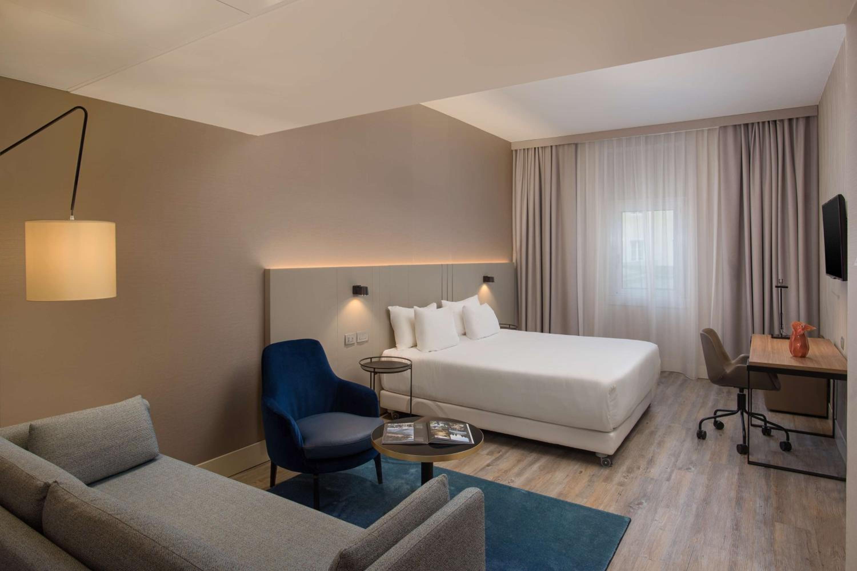 Premium XL Room - Photo 1
