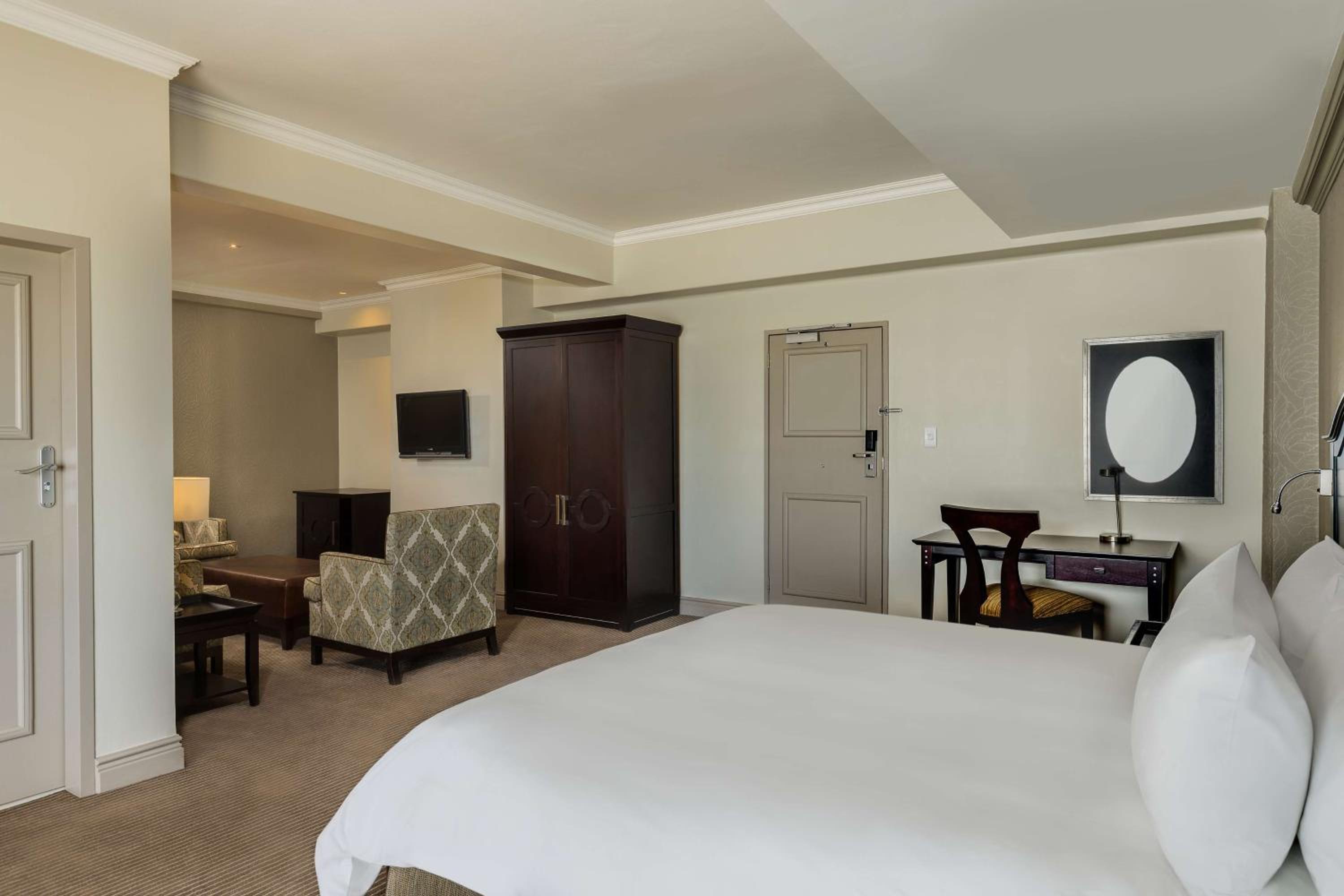 Executive King Room with Sea View