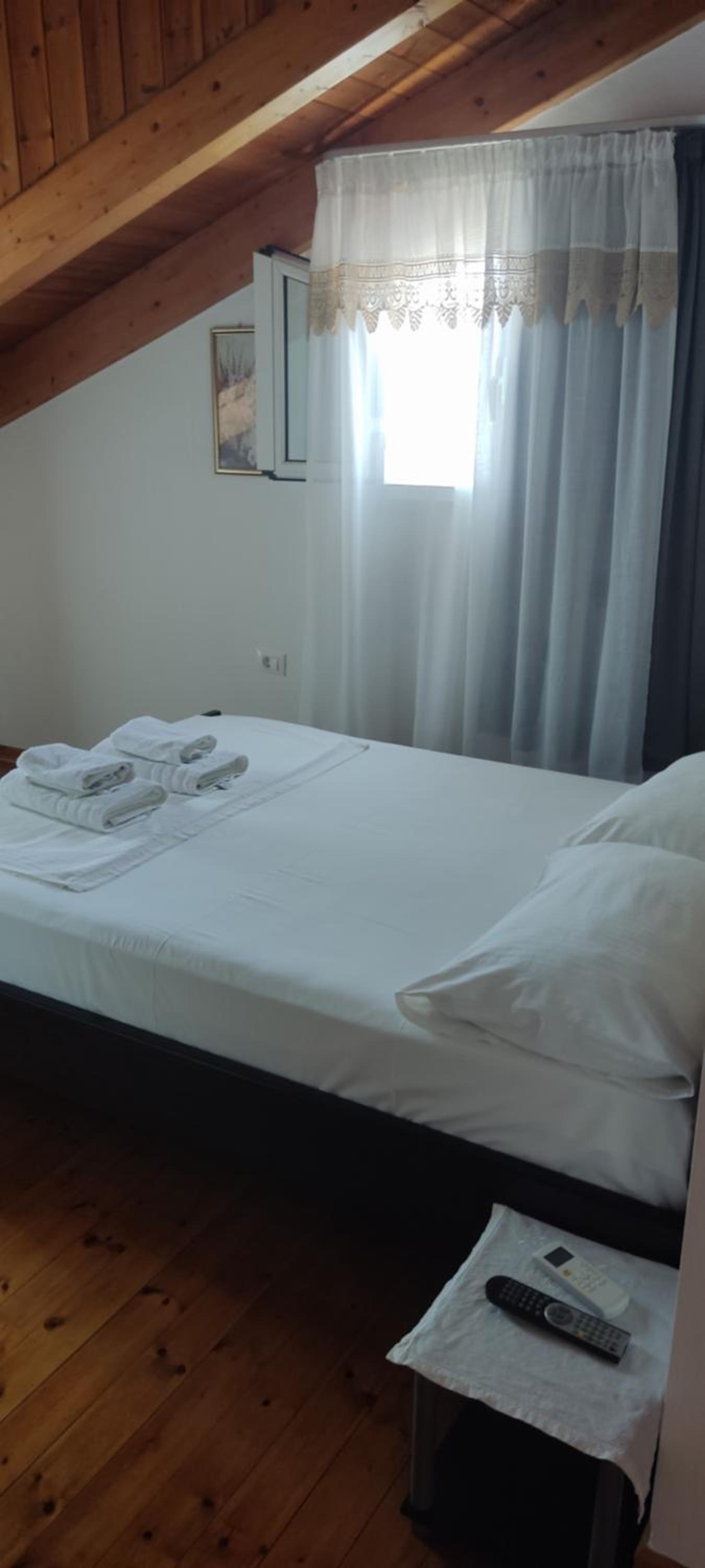 Economy Double Room photo 2