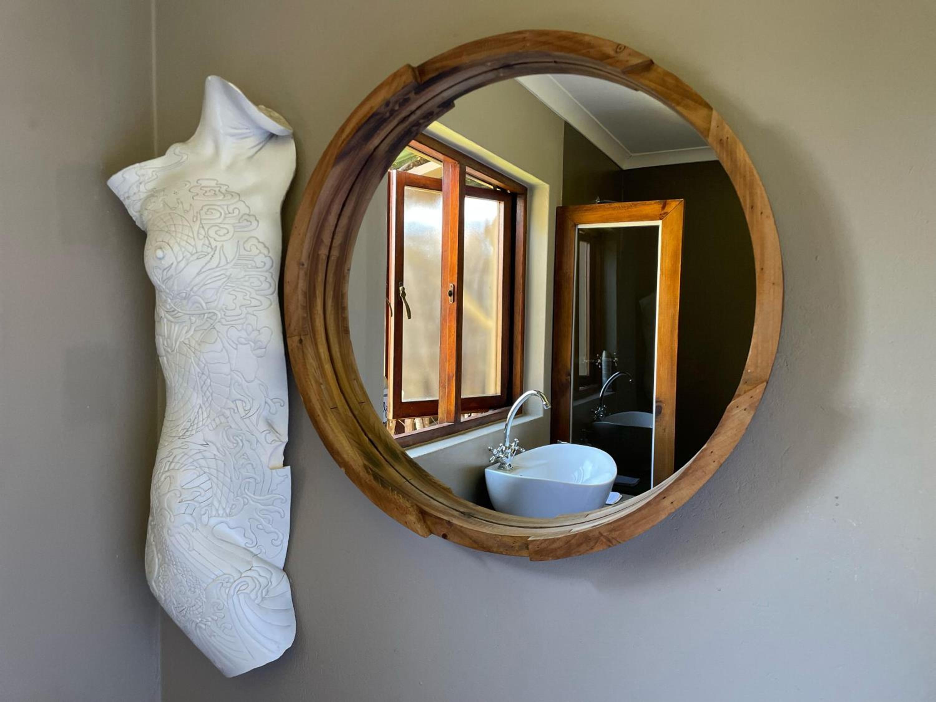 Standard Twin Room - Photo 4