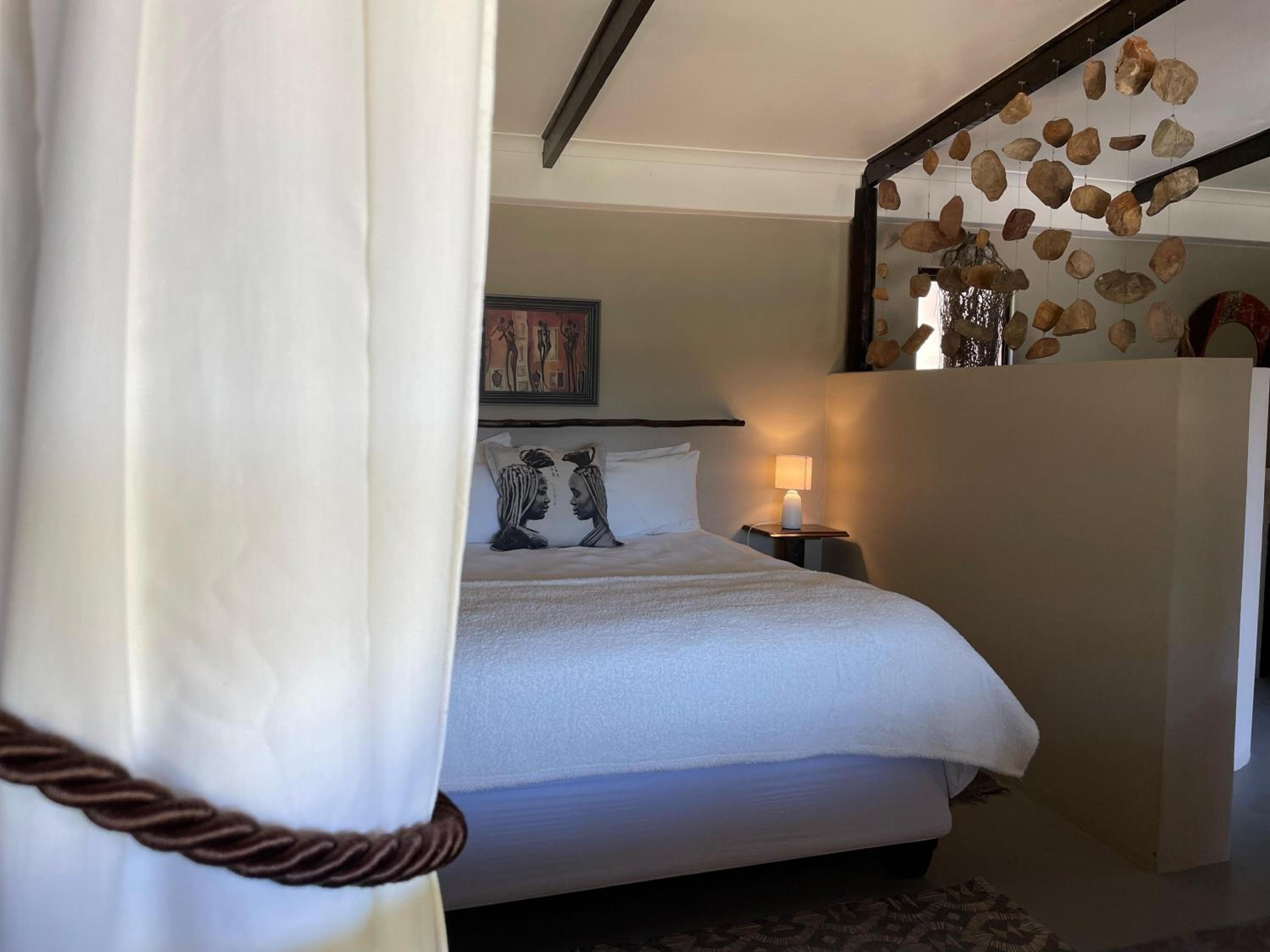 Standard Queen Room - Photo 2