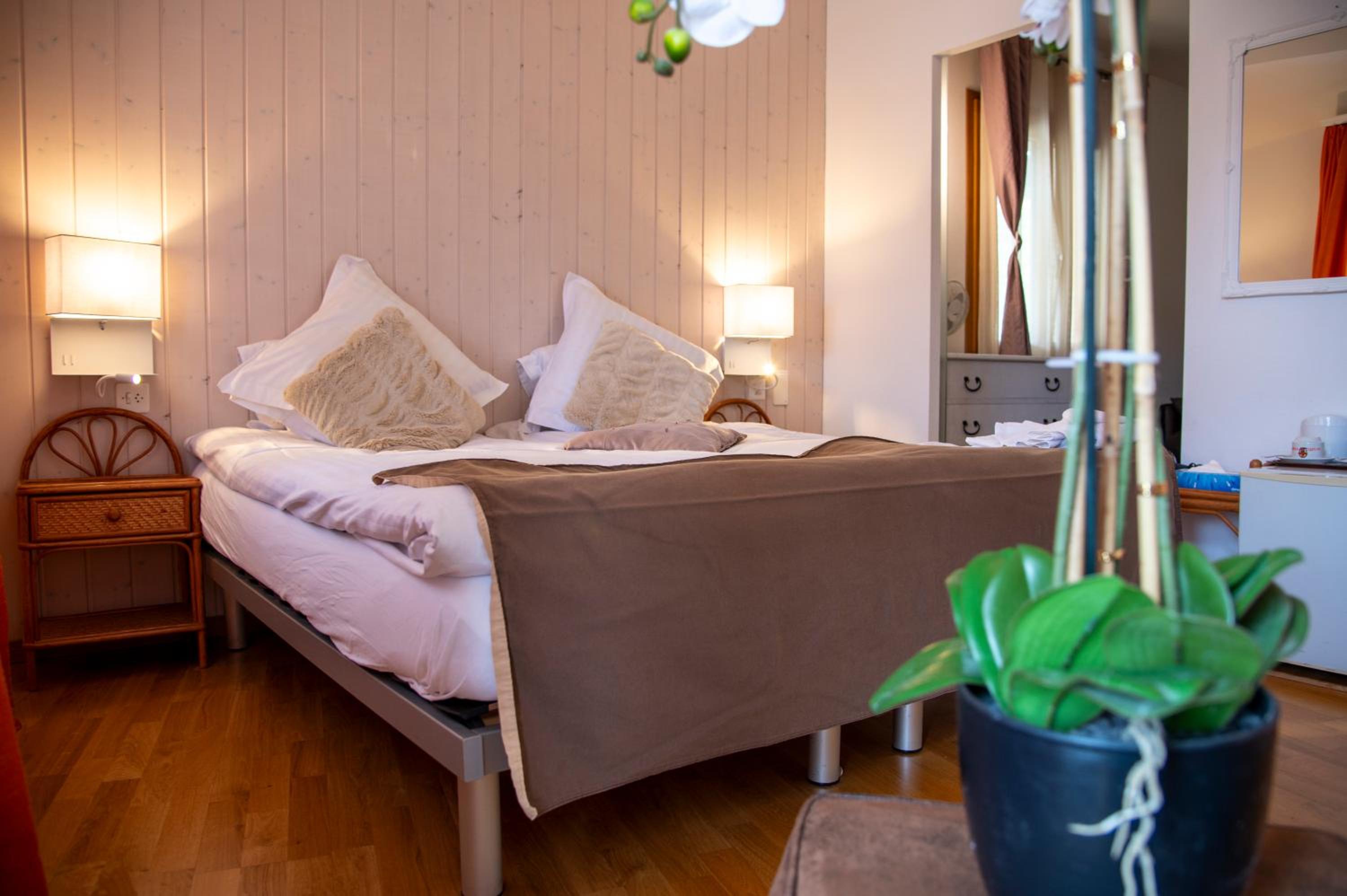 Junior Suite with Balcony