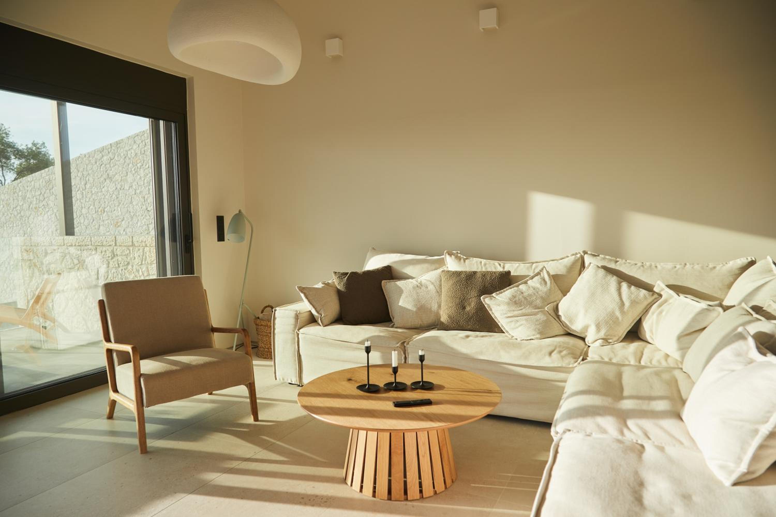 Villa photo 2