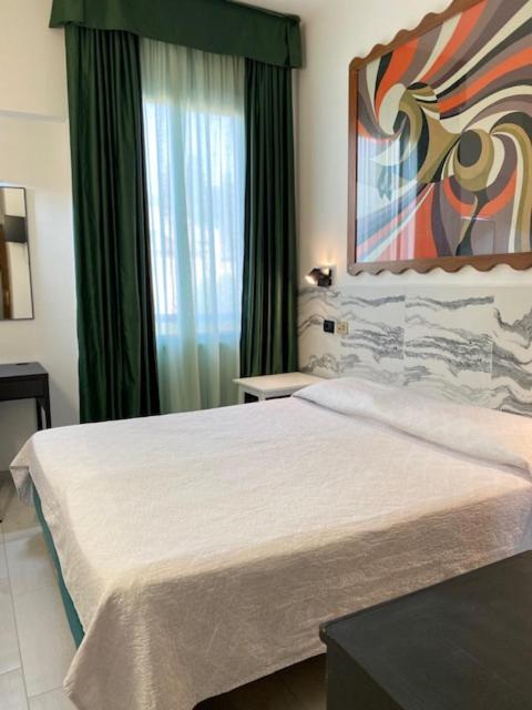 Classic Double Room - Photo 1
