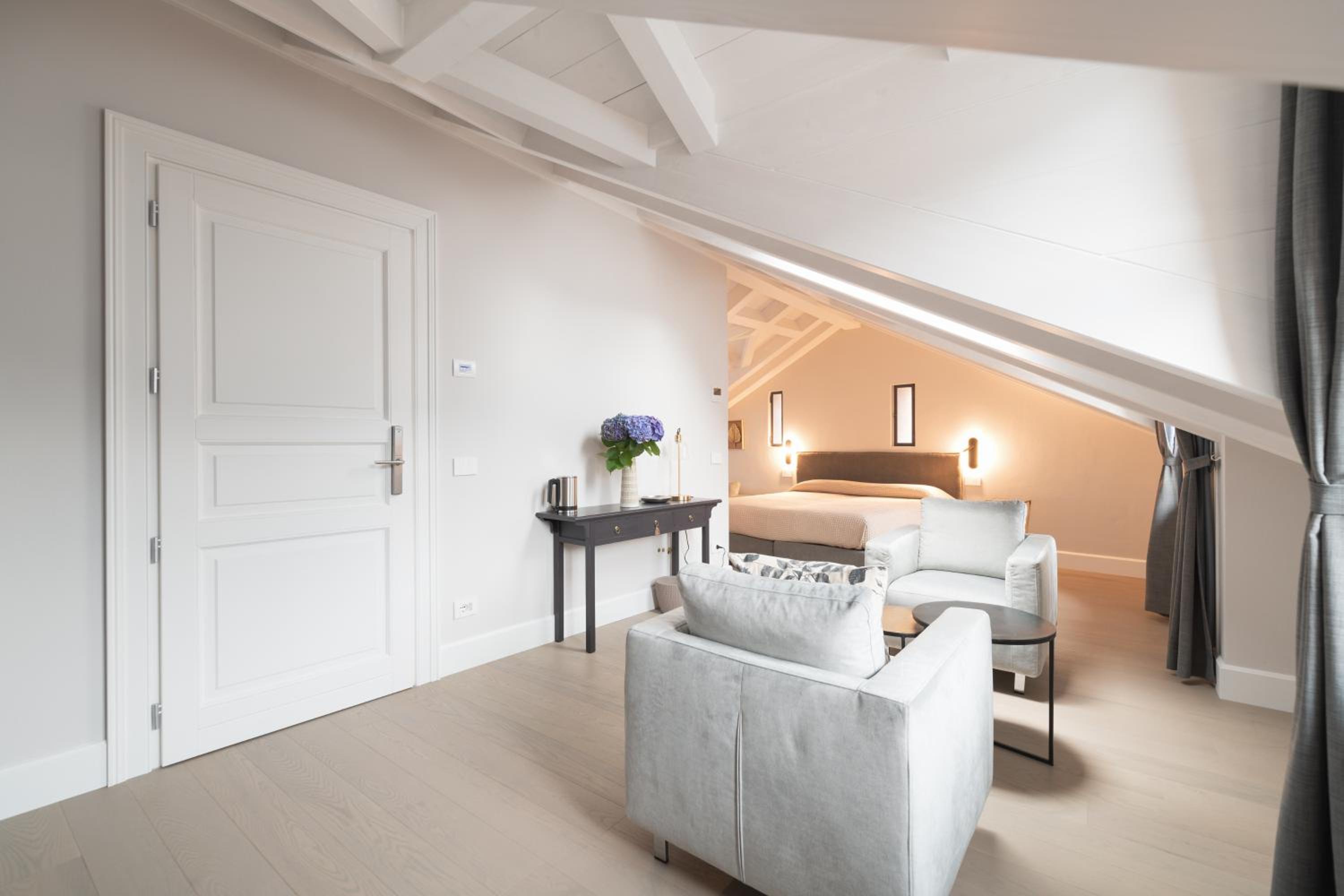 Superior Deluxe Double or Twin Room