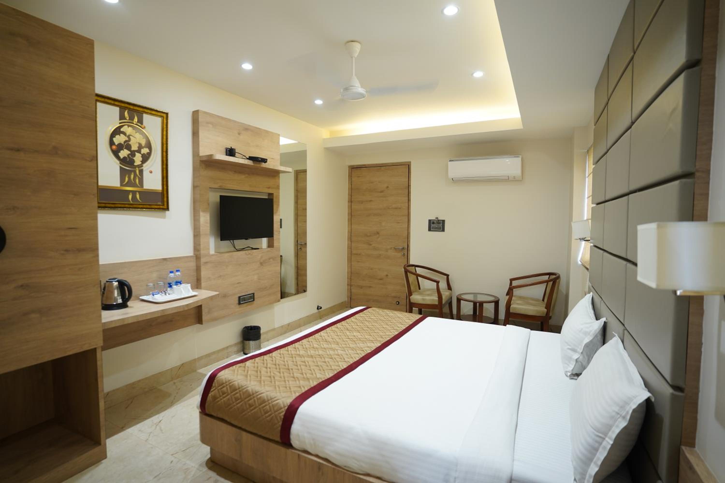 Budget Double or Twin Room - Photo 2