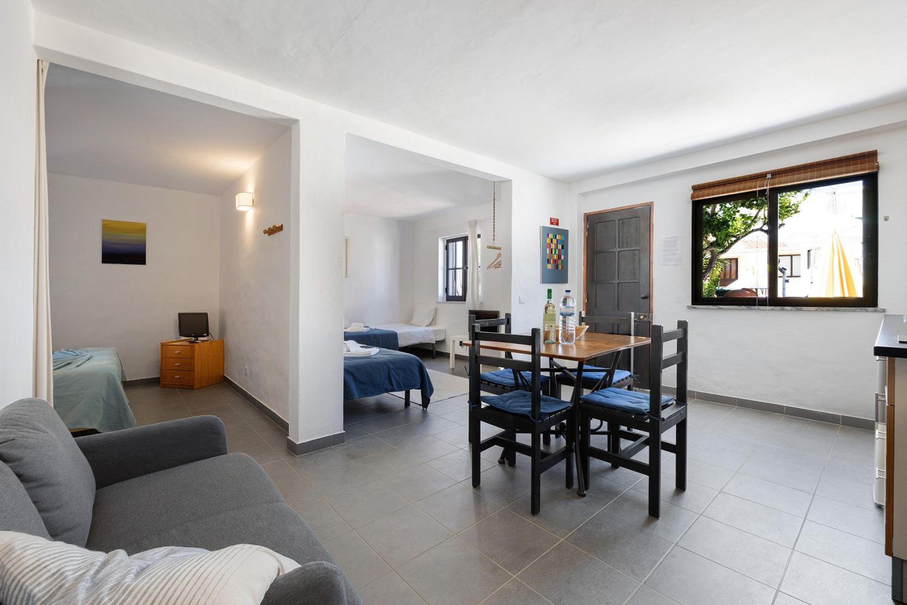 Superior Apartment with City View