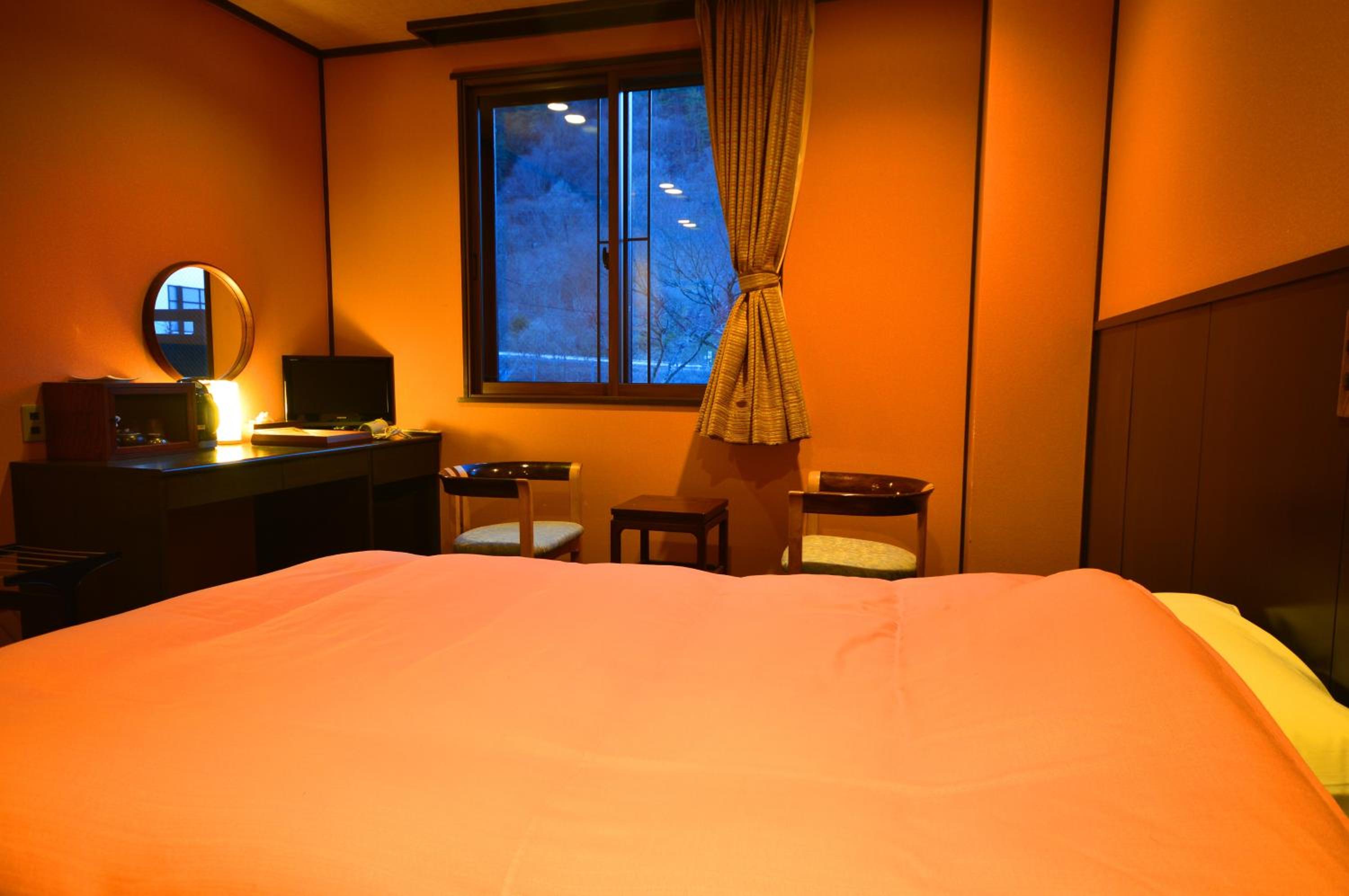 Single Room photo 3