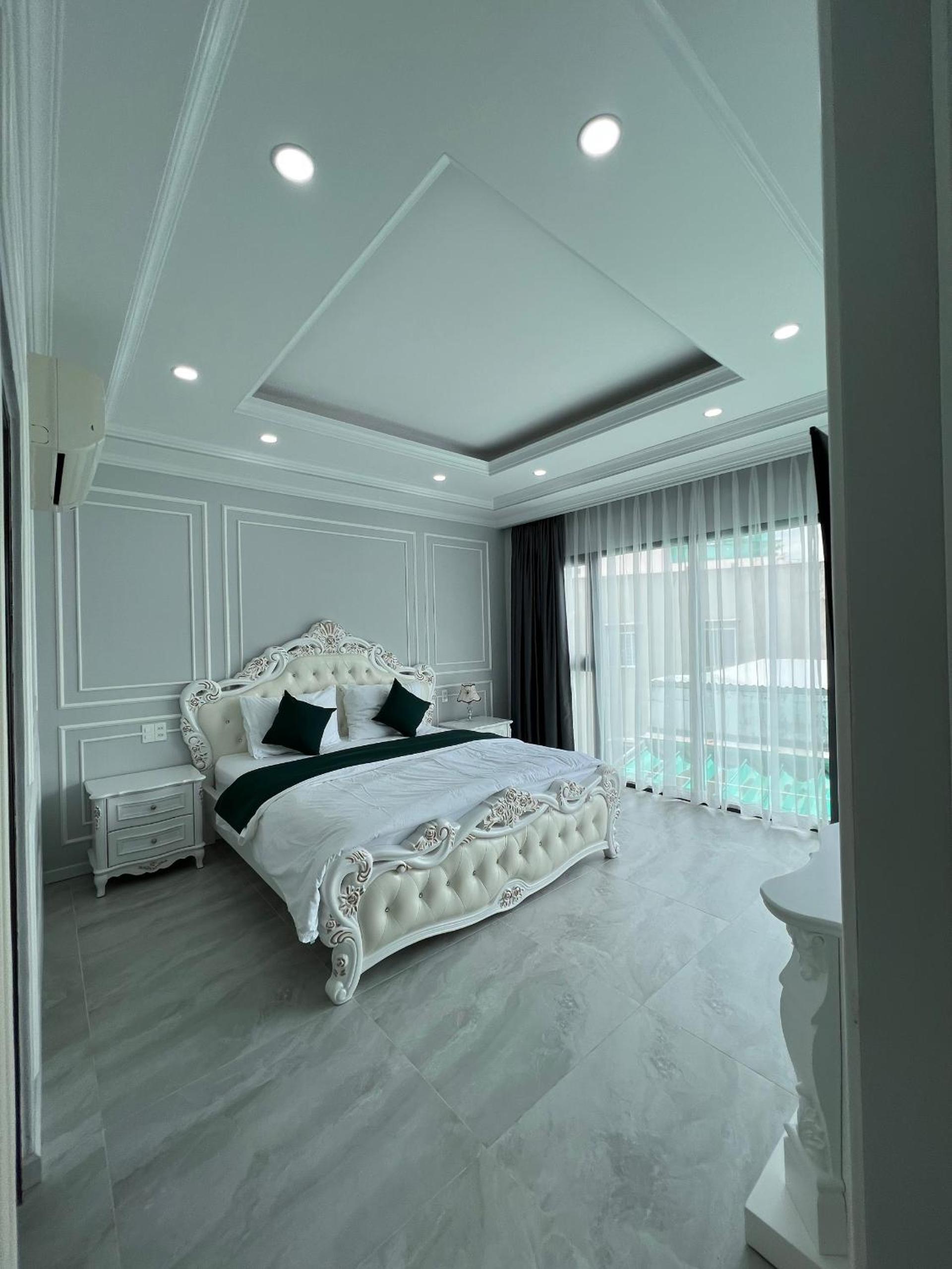 King Room with Balcony