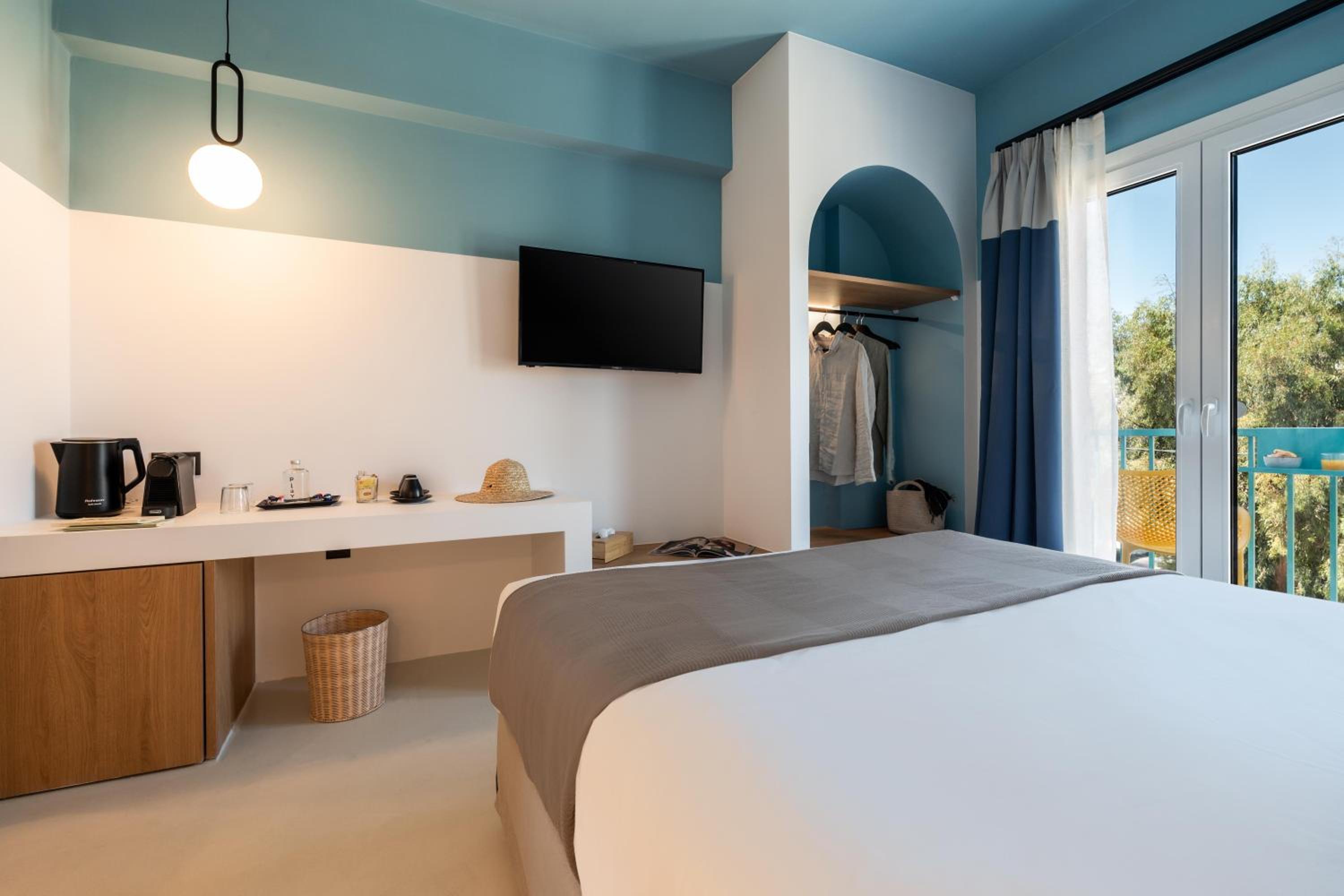 Standard Double Room photo 2