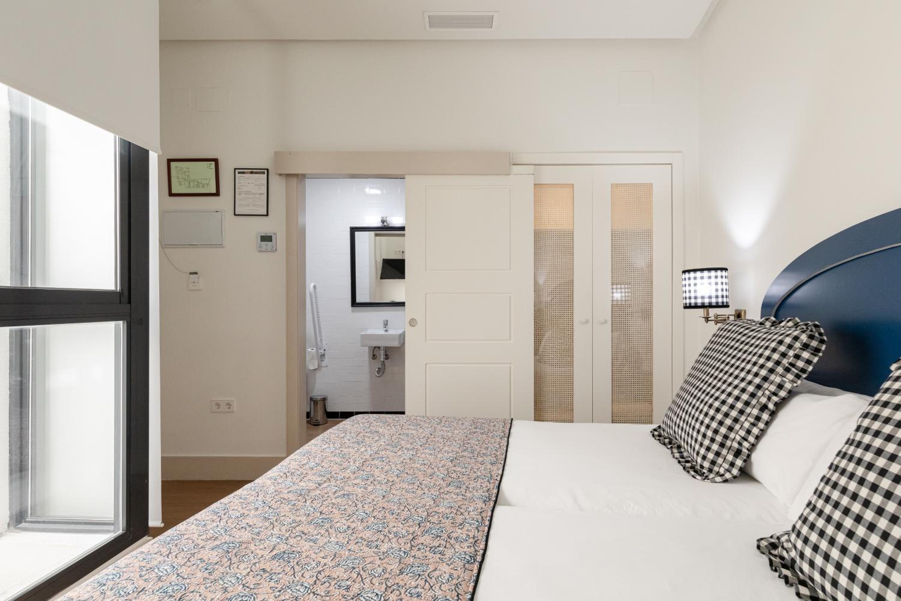 Habitación Estándar con Dos Camas Individuales