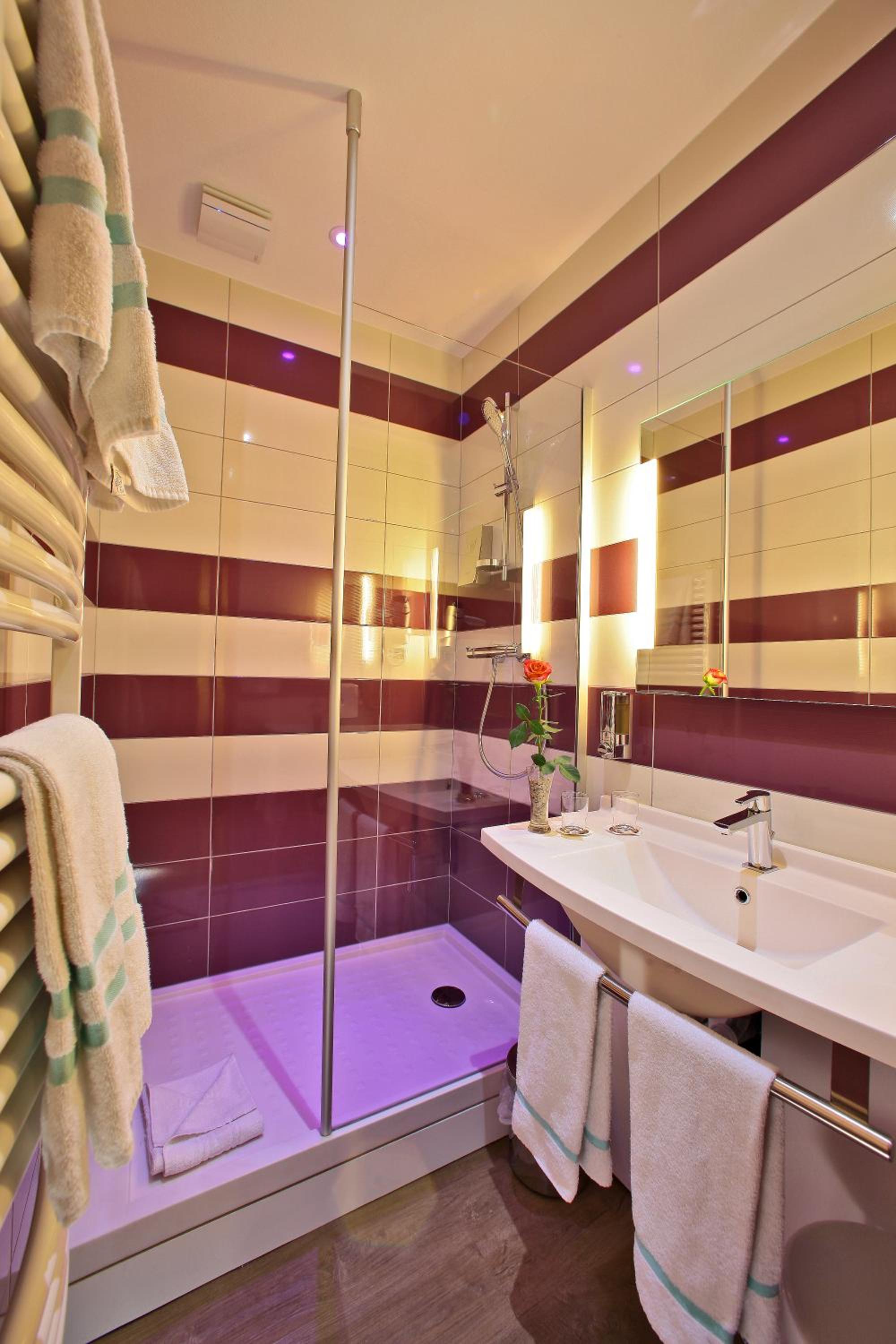 Comfort Plus Room - Photo 2