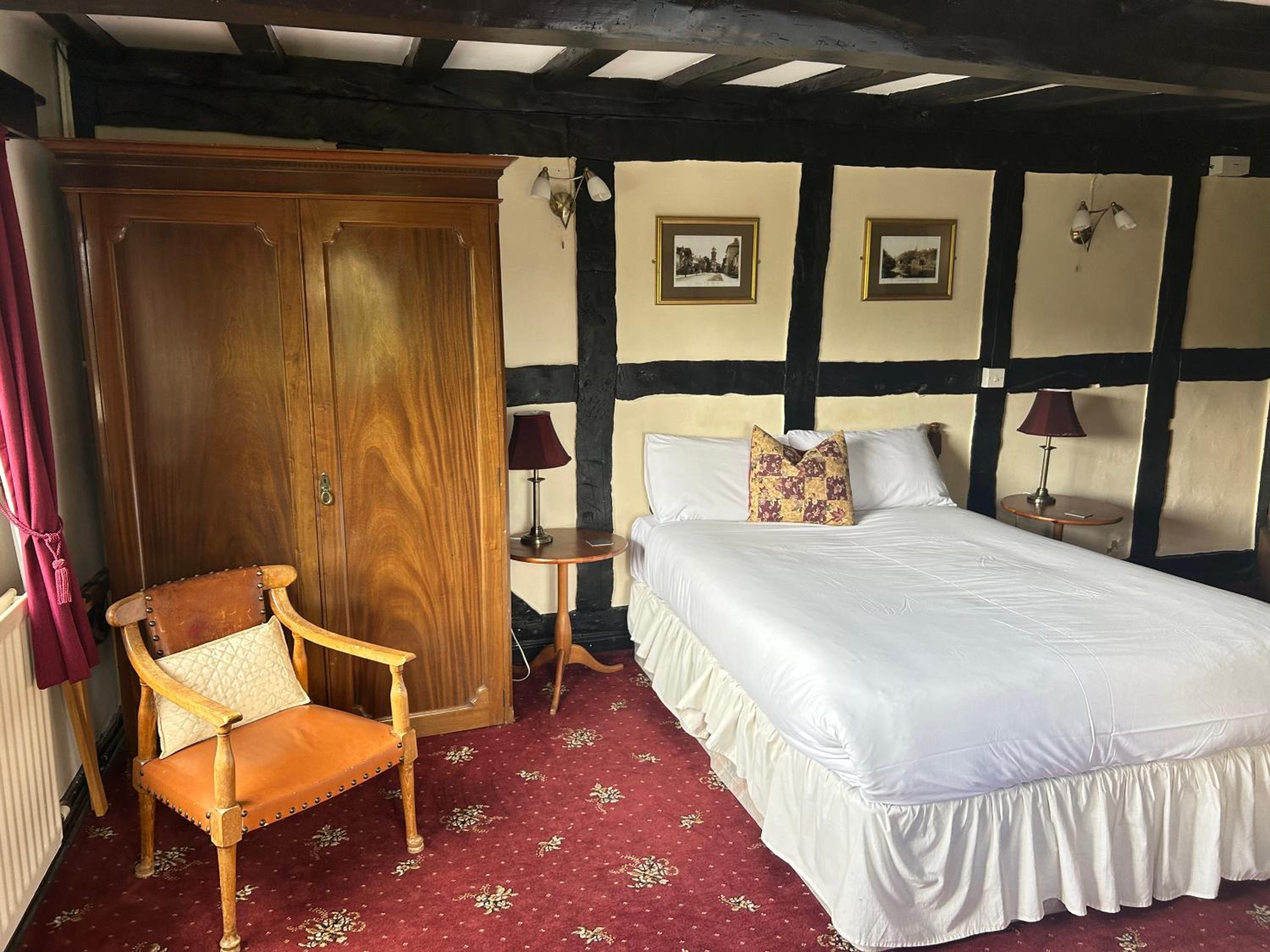 Standard Double Room photo 2