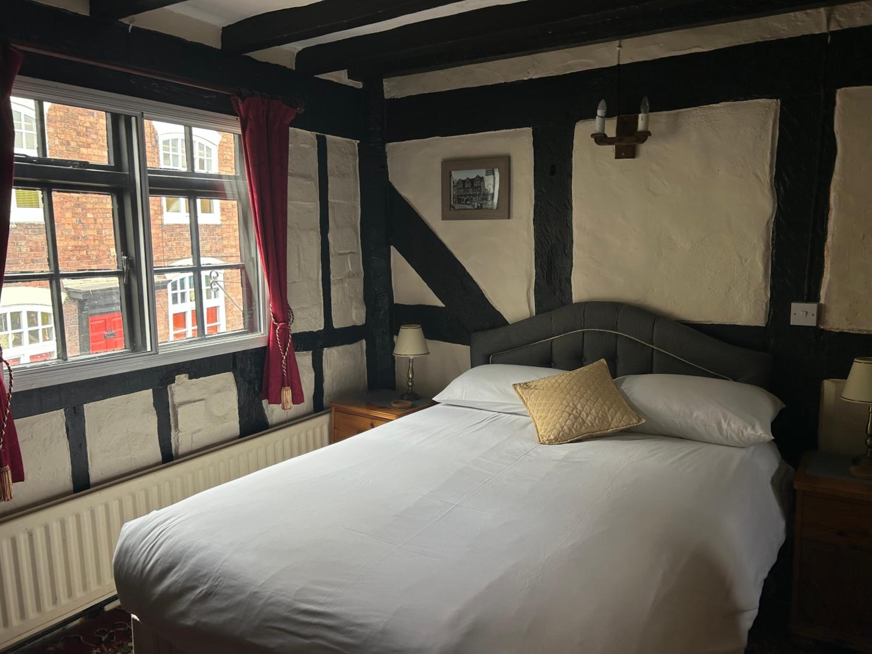Standard Double Room - Photo 3