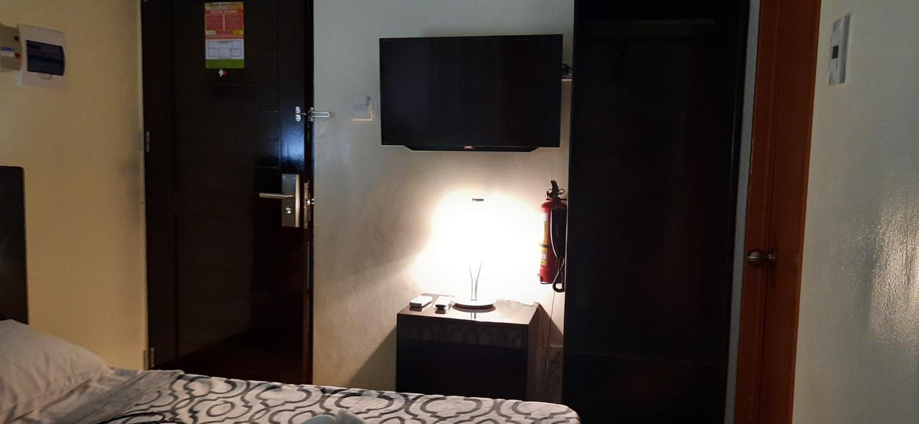 Budget Double Room photo 3