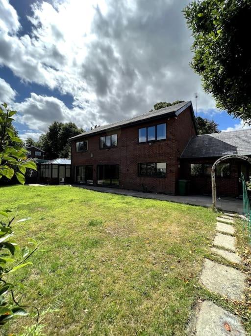 Villa photo 2