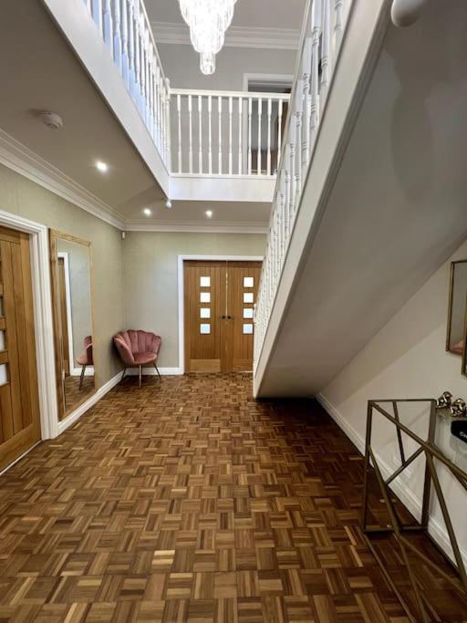 Villa photo 1